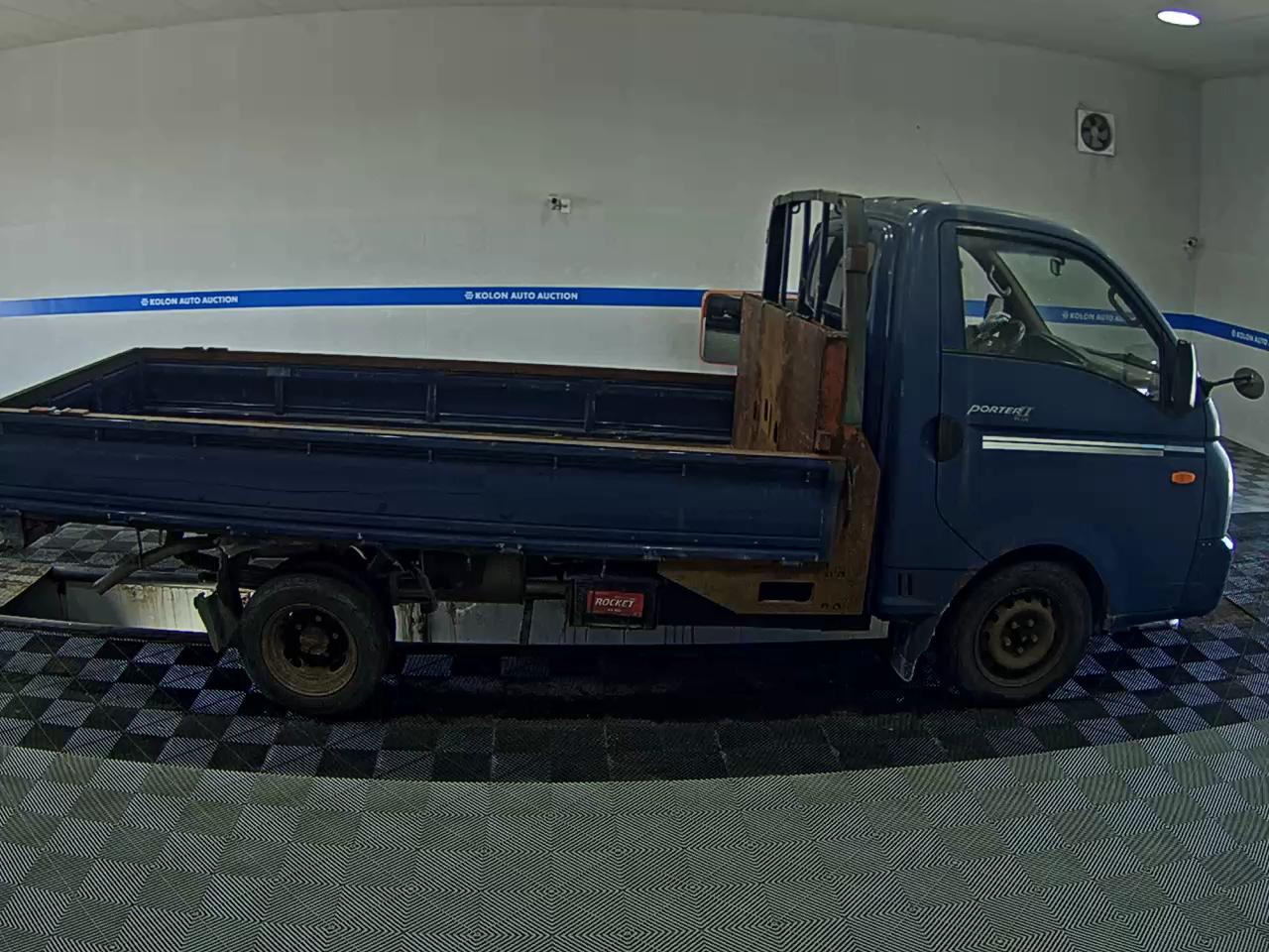 HYUNDAI PORTER II CRDi STANDARD CAB EXTRA LONG WHEELBASE PLUS 2012 - zdjęcie 4
