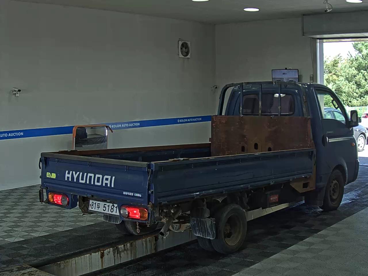 HYUNDAI PORTER II CRDi STANDARD CAB EXTRA LONG WHEELBASE PLUS 2012 - zdjęcie 5