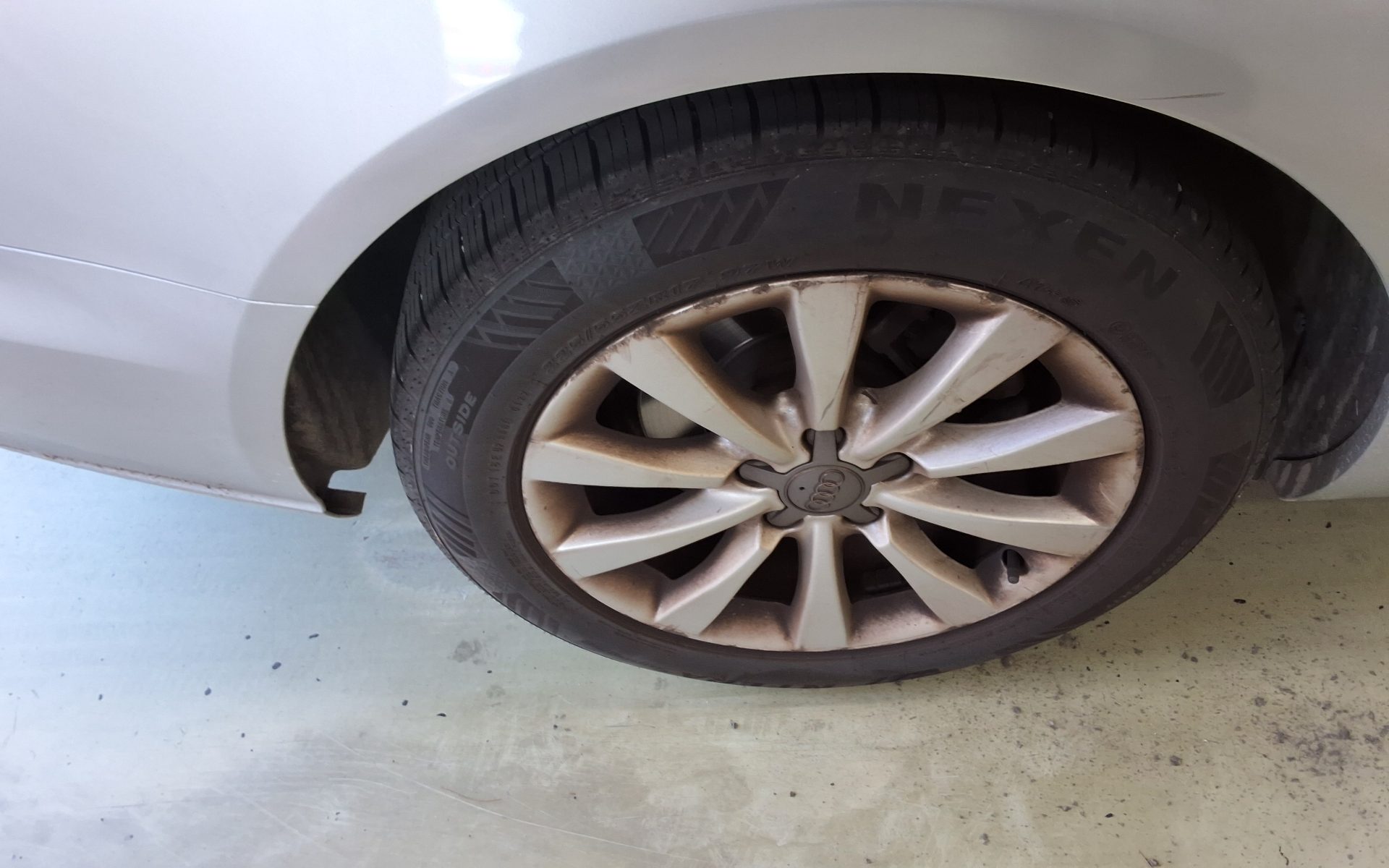 AUDI A6 (4TH GEN) 2.0 TFSI 2012 - zdjęcie 26