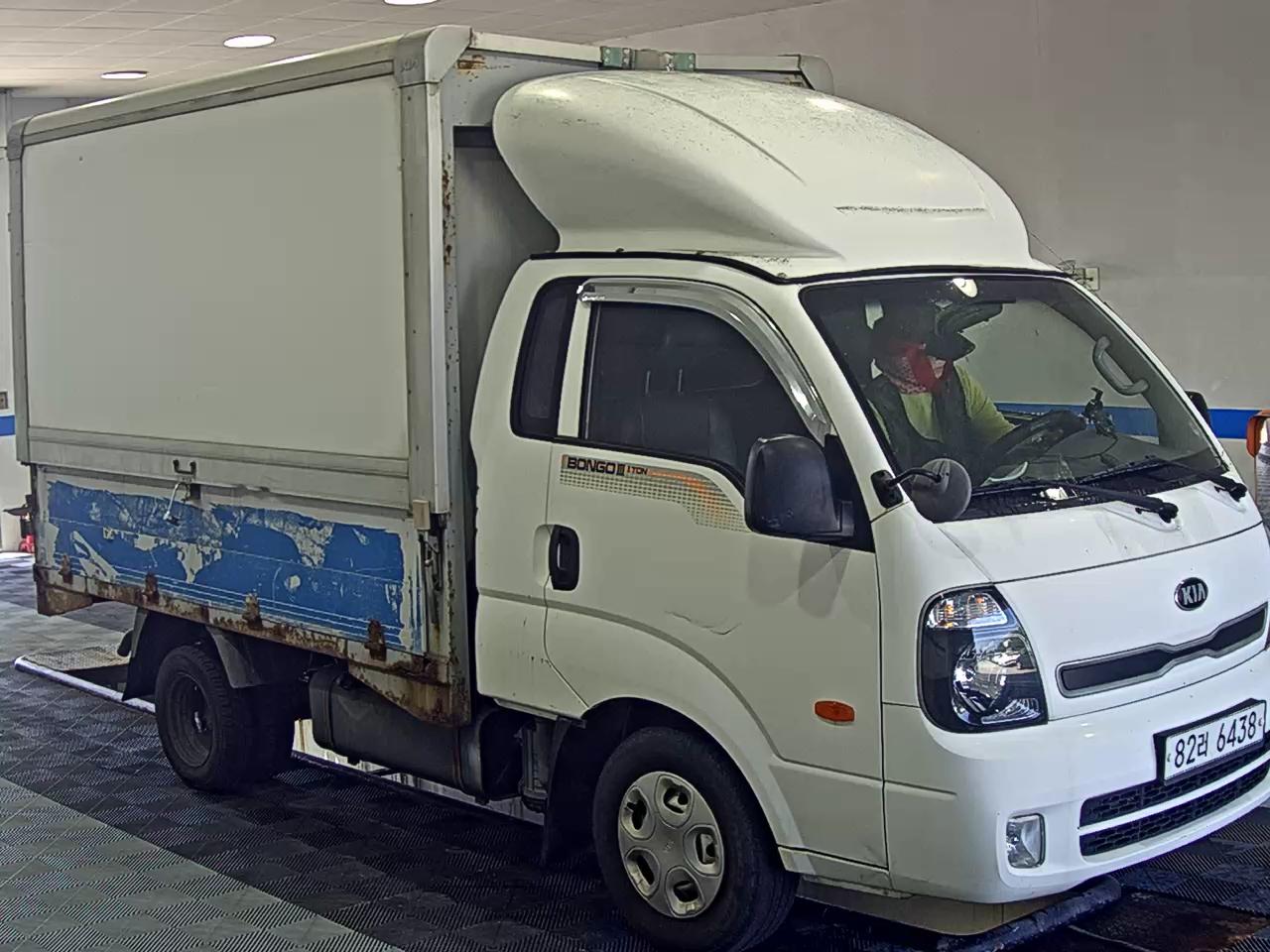 KIA BONGO III CARGO WING BODY 1 TON 2013 - zdjęcie 3