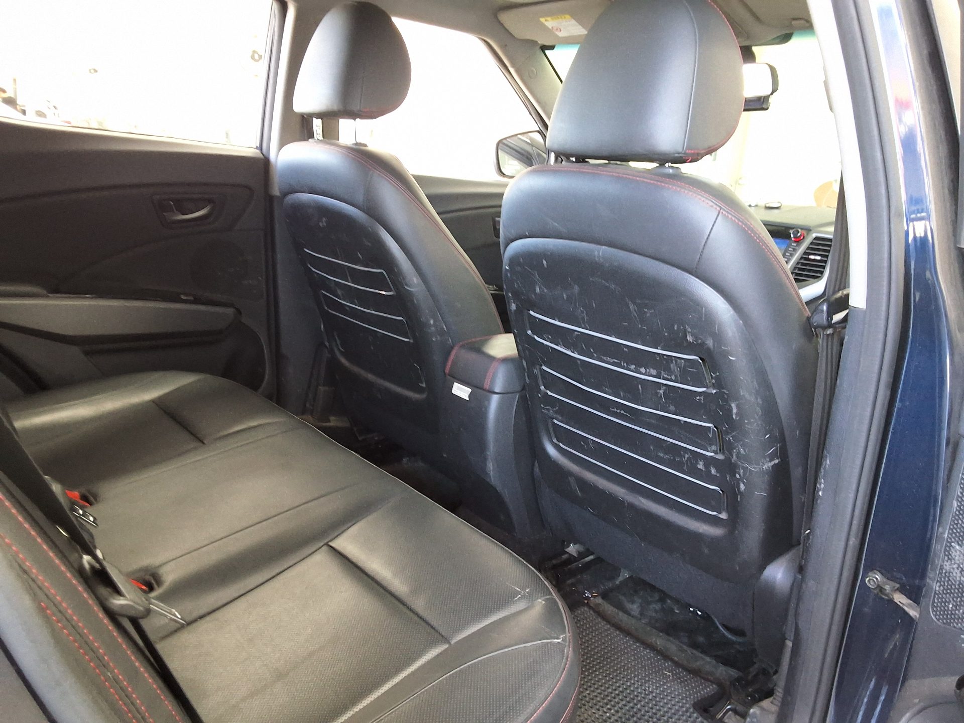 KG MOBILITY (SSANGYONG) TIVOLI AIR DIESEL 2WD AX 2018 - zdjęcie 13