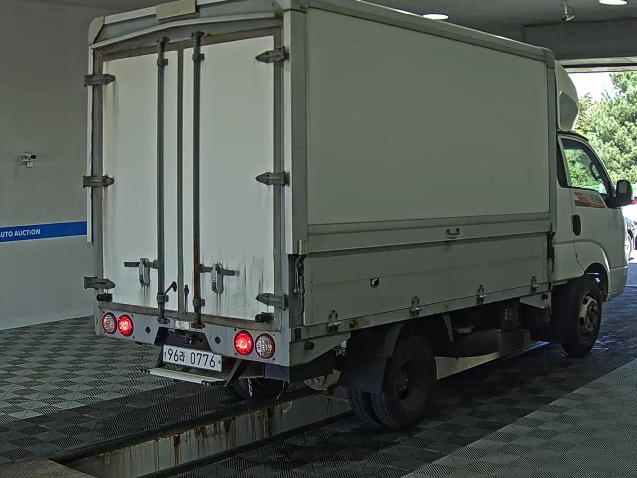 KIA BONGO III CARGO WING BODY 1.2 TON 2018 - zdjęcie 5