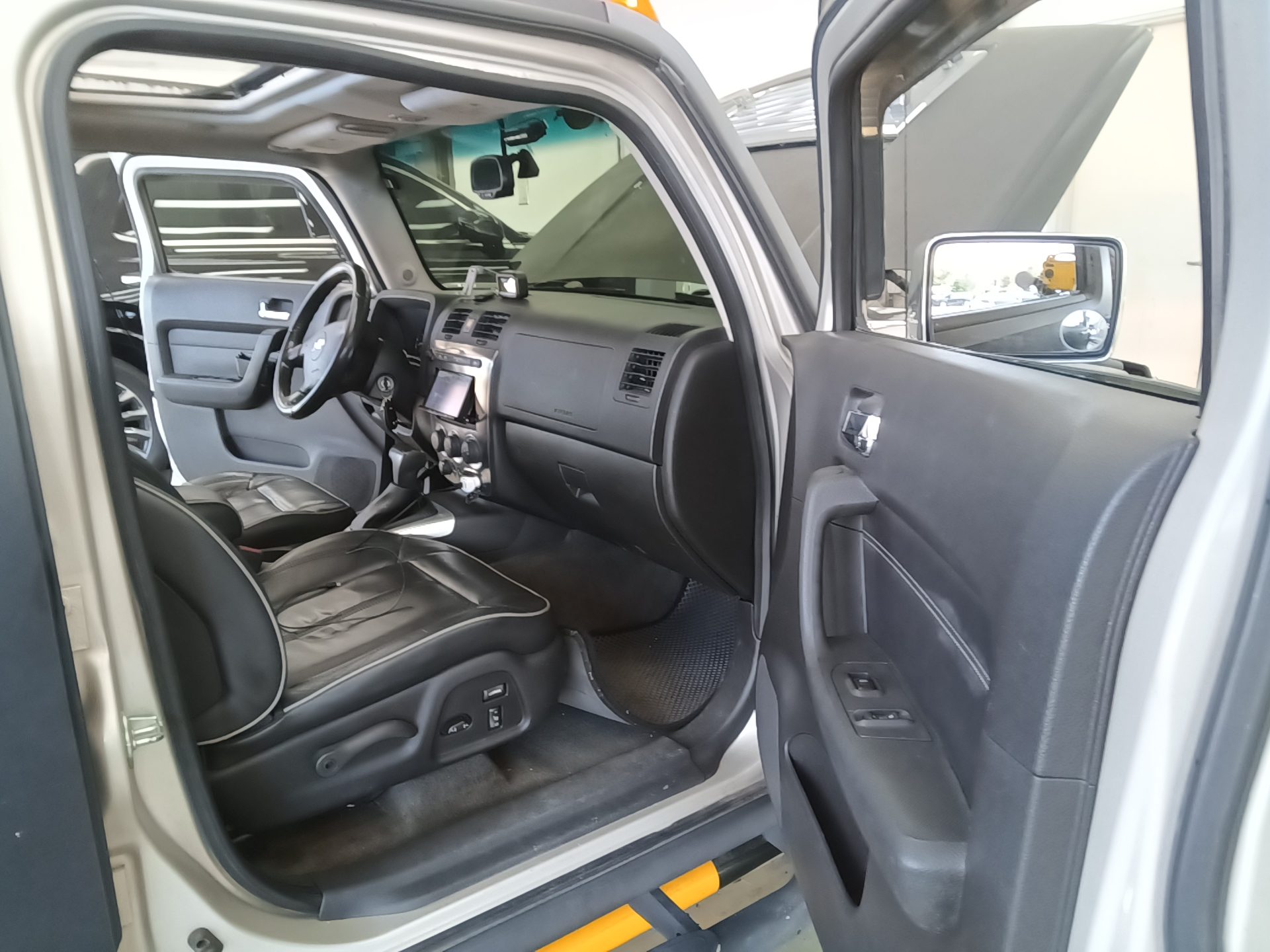 HUMMER H3 3.5 2006 - zdjęcie 14