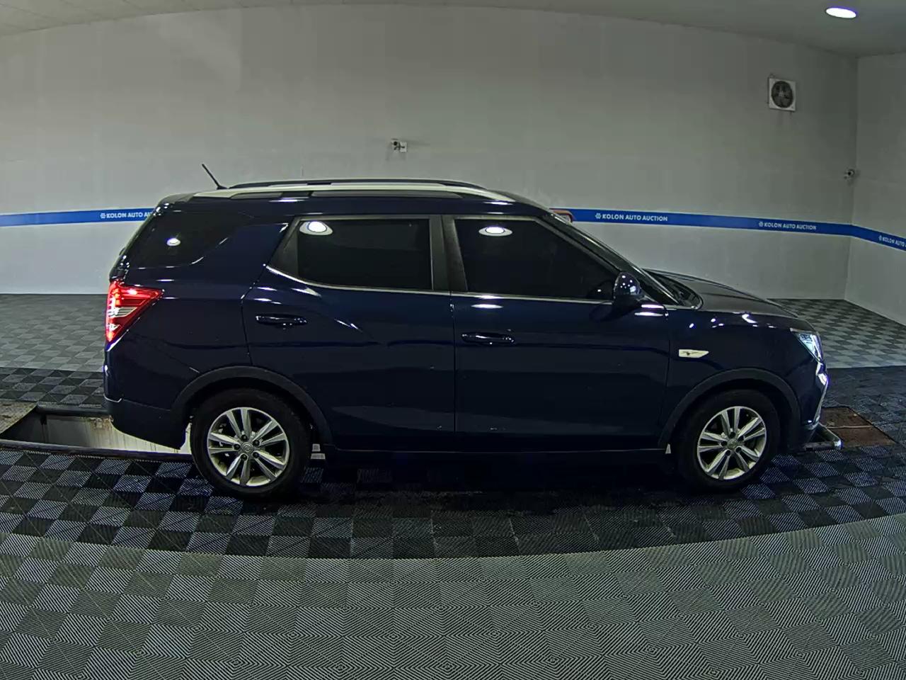 KG MOBILITY (SSANGYONG) TIVOLI AIR DIESEL 2WD AX 2018 - zdjęcie 4