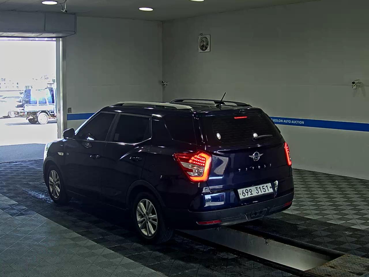 KG MOBILITY (SSANGYONG) TIVOLI AIR DIESEL 2WD AX 2018 - zdjęcie 6