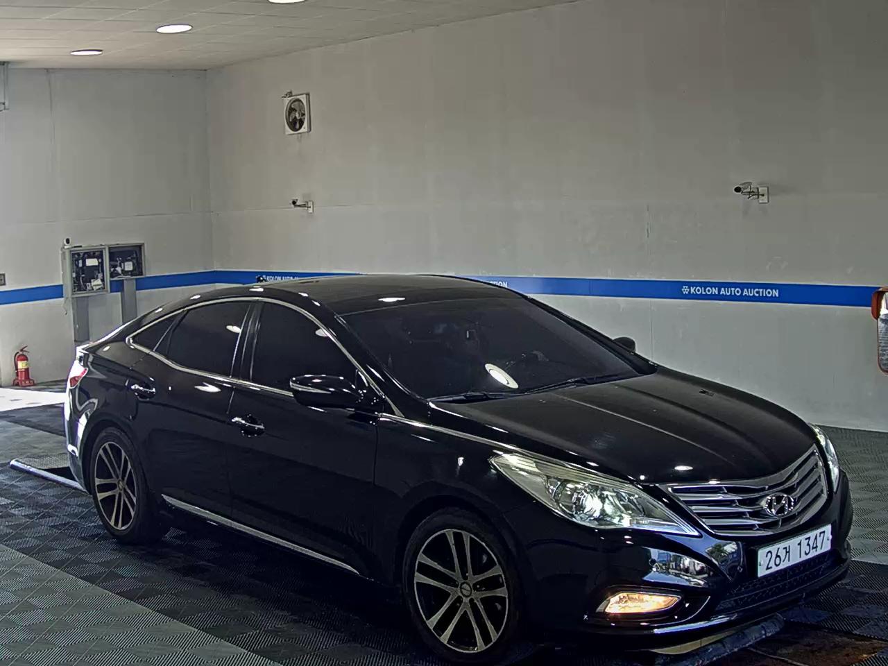 HYUNDAI GRANDEUR HG HG 300 PRIME 2011 - zdjęcie 3