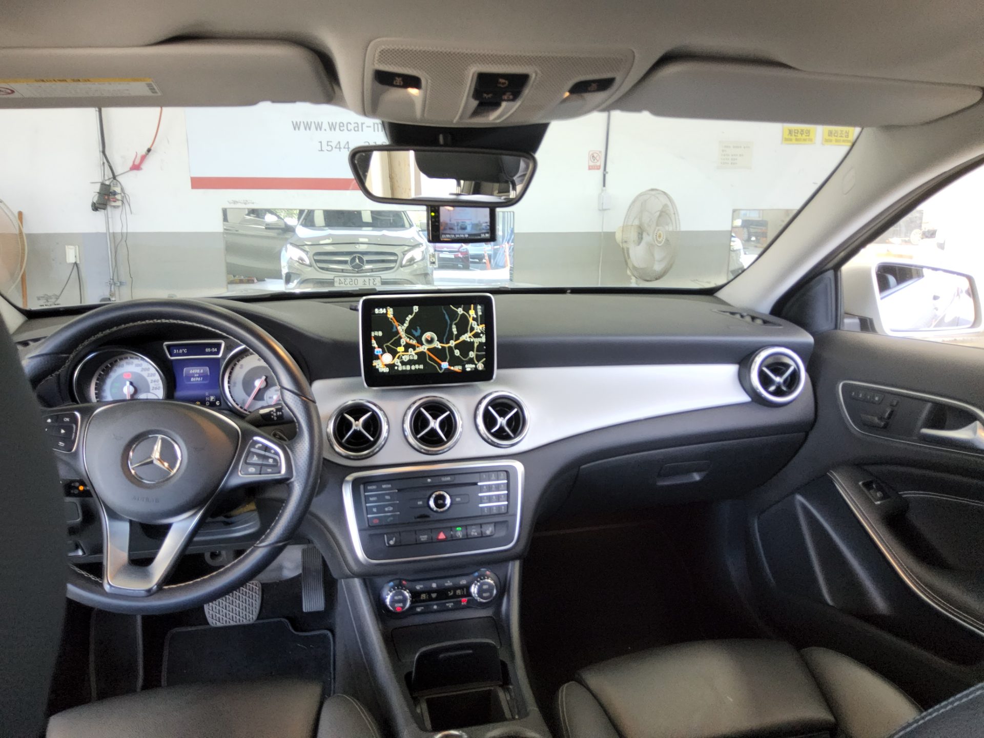 MERCEDES-BENZ GLA-CLASS GLA 200 d 2016 - zdjęcie 11