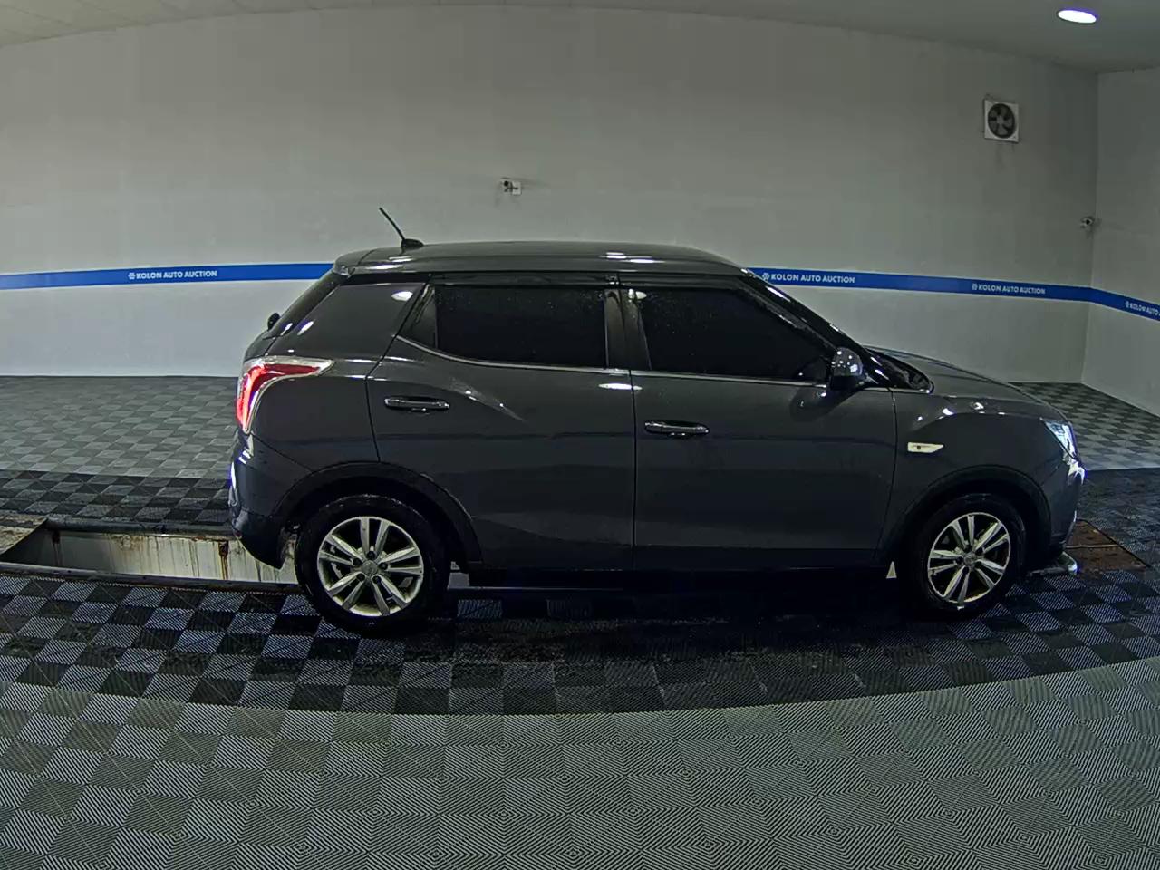 KG MOBILITY (SSANGYONG) TIVOLI ARMOUR 1.6 DIESEL TX 2018 - zdjęcie 4