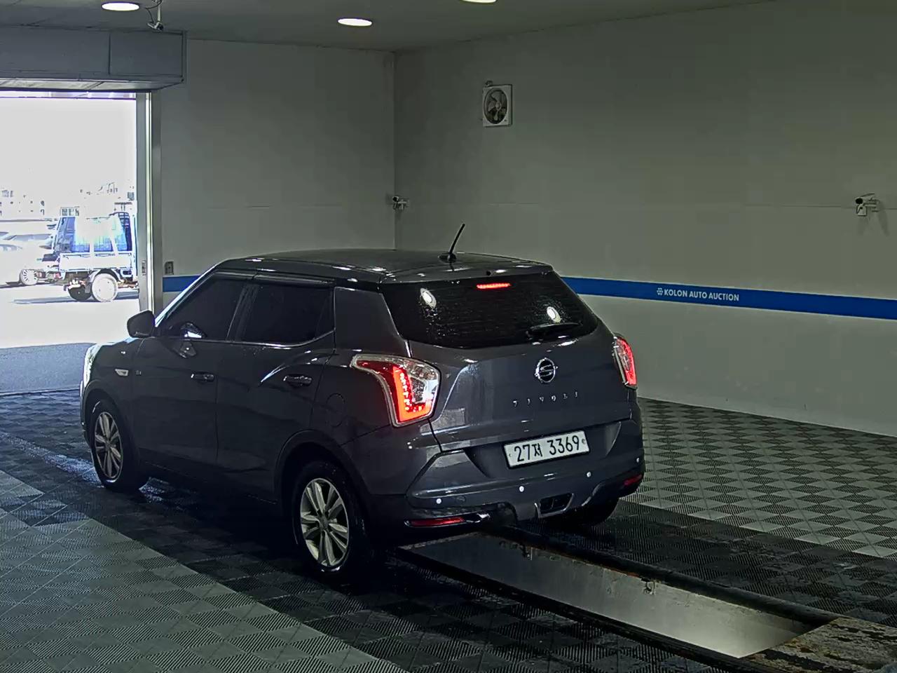 KG MOBILITY (SSANGYONG) TIVOLI ARMOUR 1.6 DIESEL TX 2018 - zdjęcie 6
