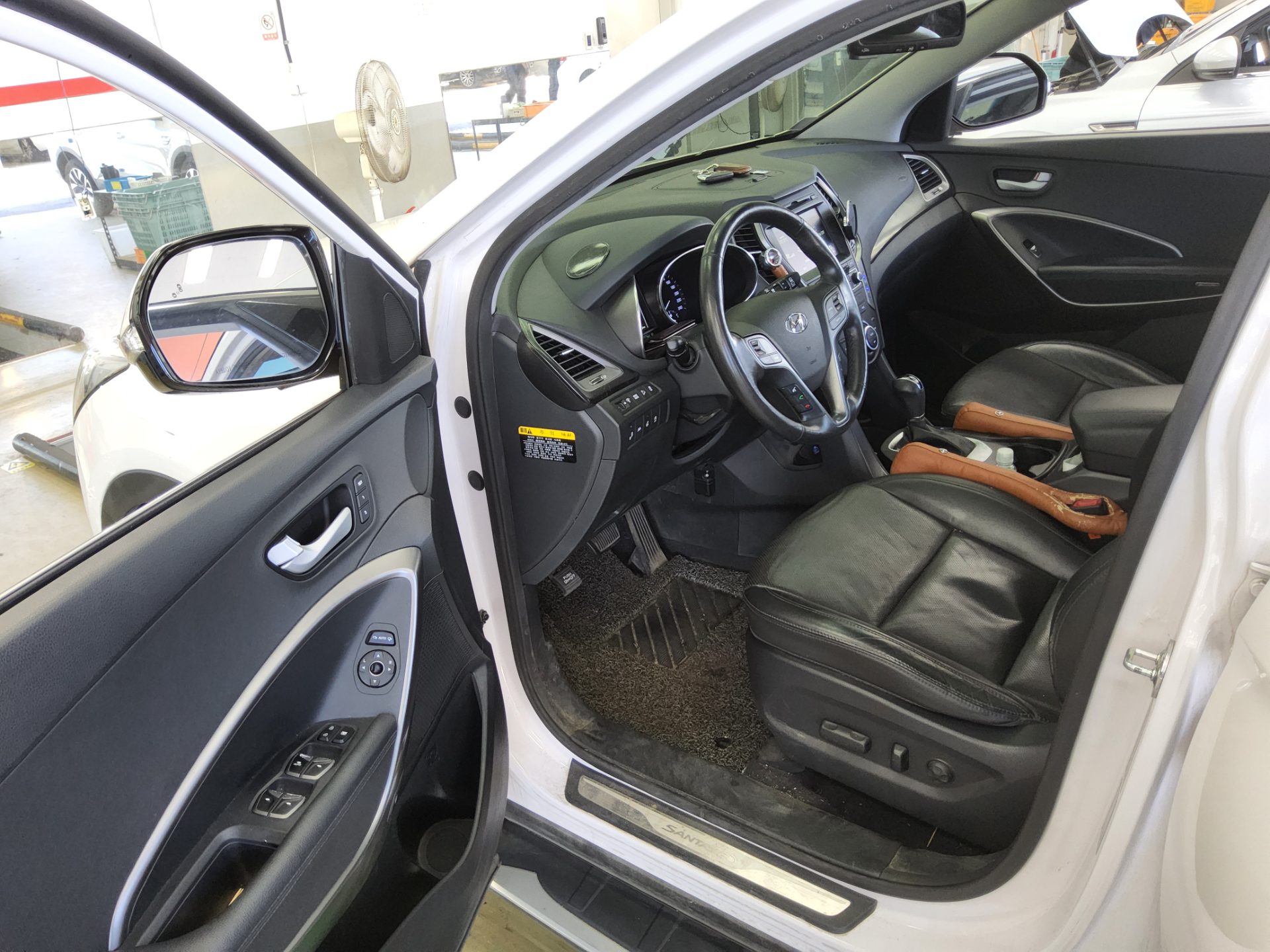 HYUNDAI SANTA FE THE PRIME DIESEL R2.0 2WD EXCLUSIVE 2016 - zdjęcie 10