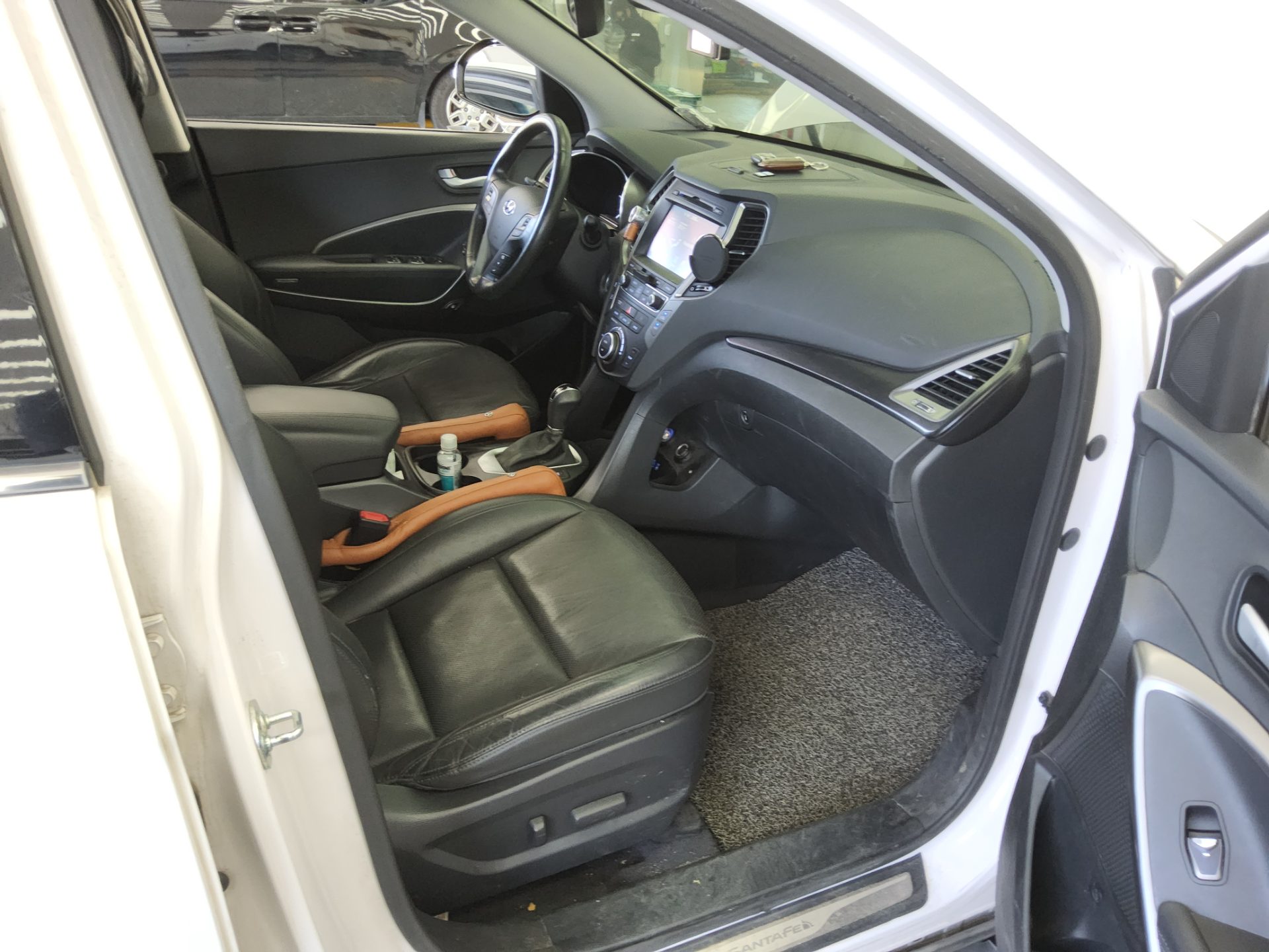 HYUNDAI SANTA FE THE PRIME DIESEL R2.0 2WD EXCLUSIVE 2016 - zdjęcie 14