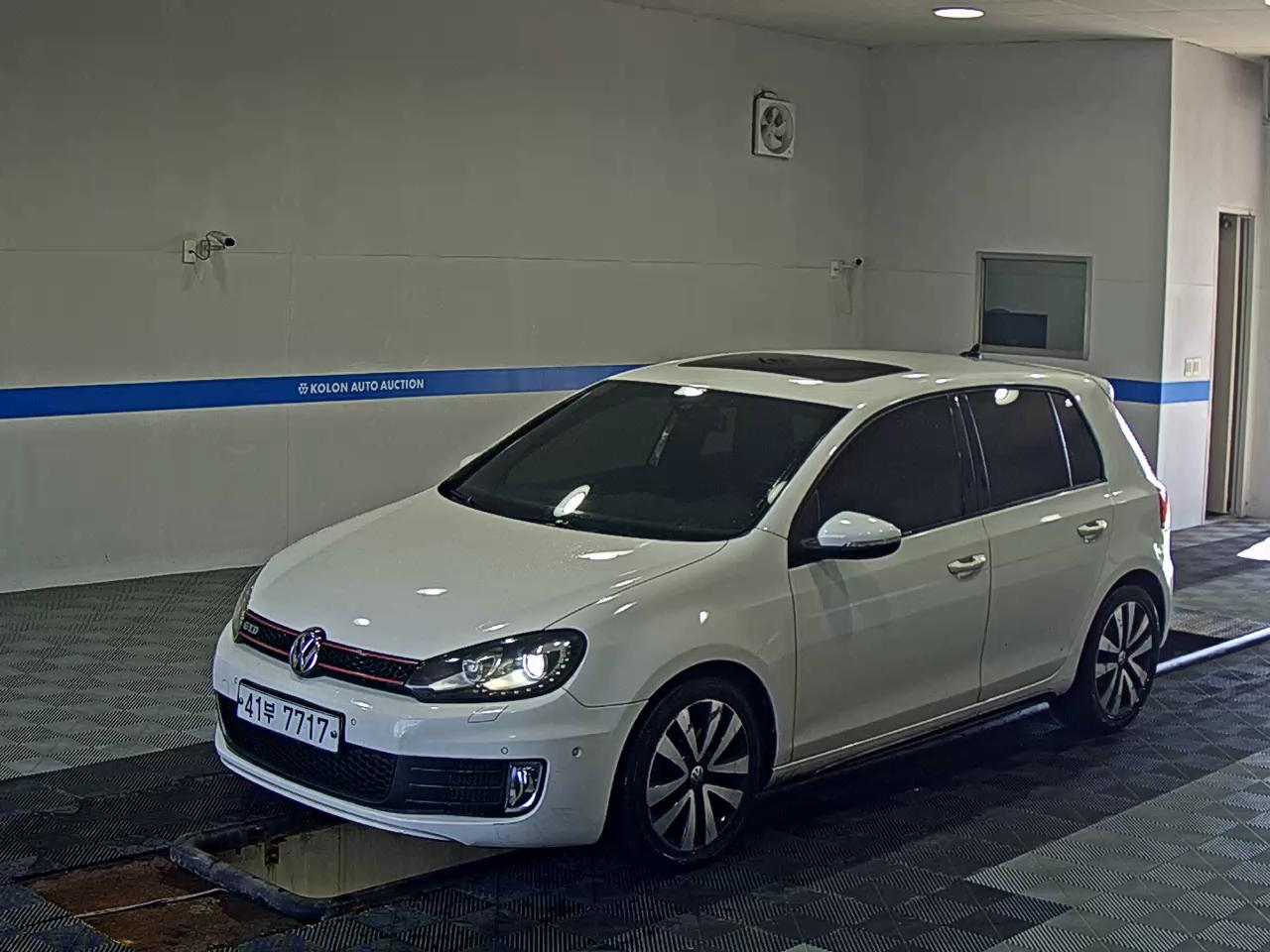 VOLKSWAGEN GOLF (6TH GEN) 2.0 GTD 2013 - zdjęcie 2
