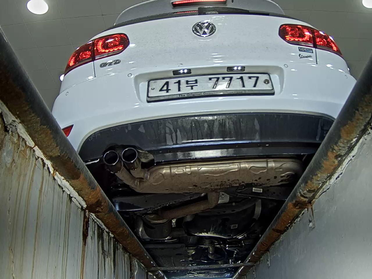 VOLKSWAGEN GOLF (6TH GEN) 2.0 GTD 2013 - zdjęcie 8