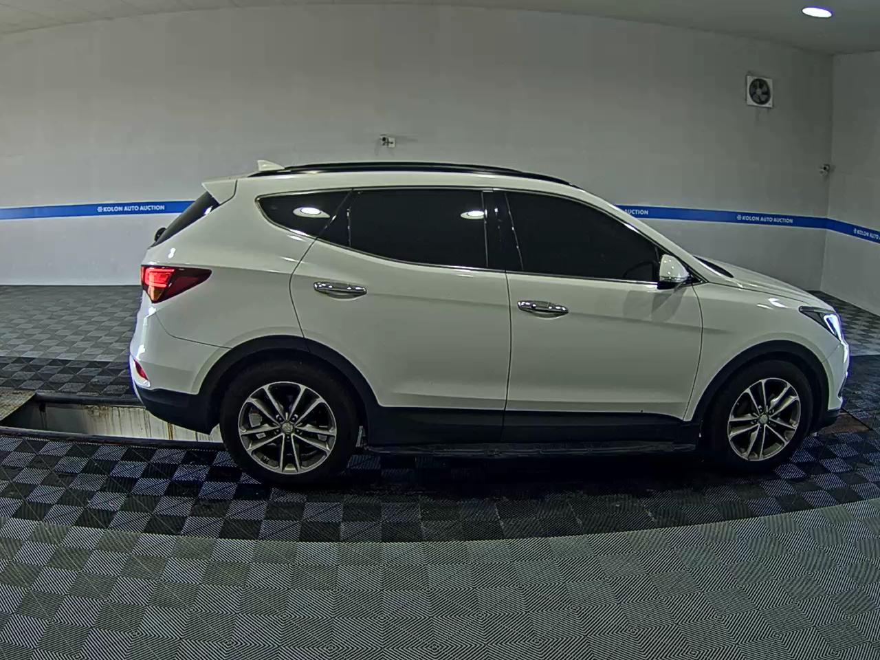 HYUNDAI SANTA FE THE PRIME DIESEL R2.0 2WD EXCLUSIVE 2016 - zdjęcie 4