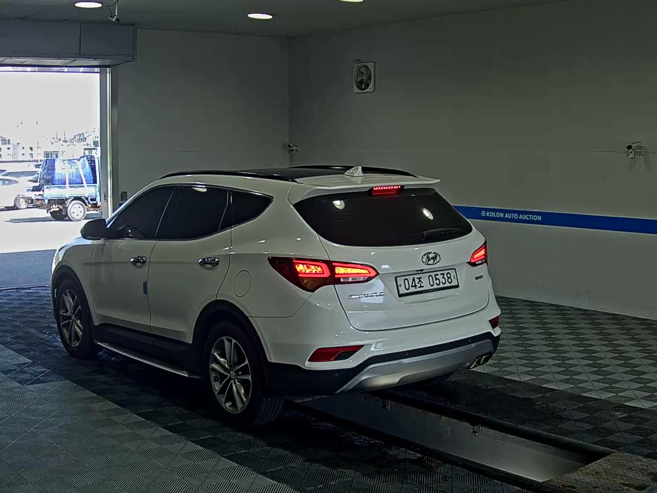 HYUNDAI SANTA FE THE PRIME DIESEL R2.0 2WD EXCLUSIVE 2016 - zdjęcie 6