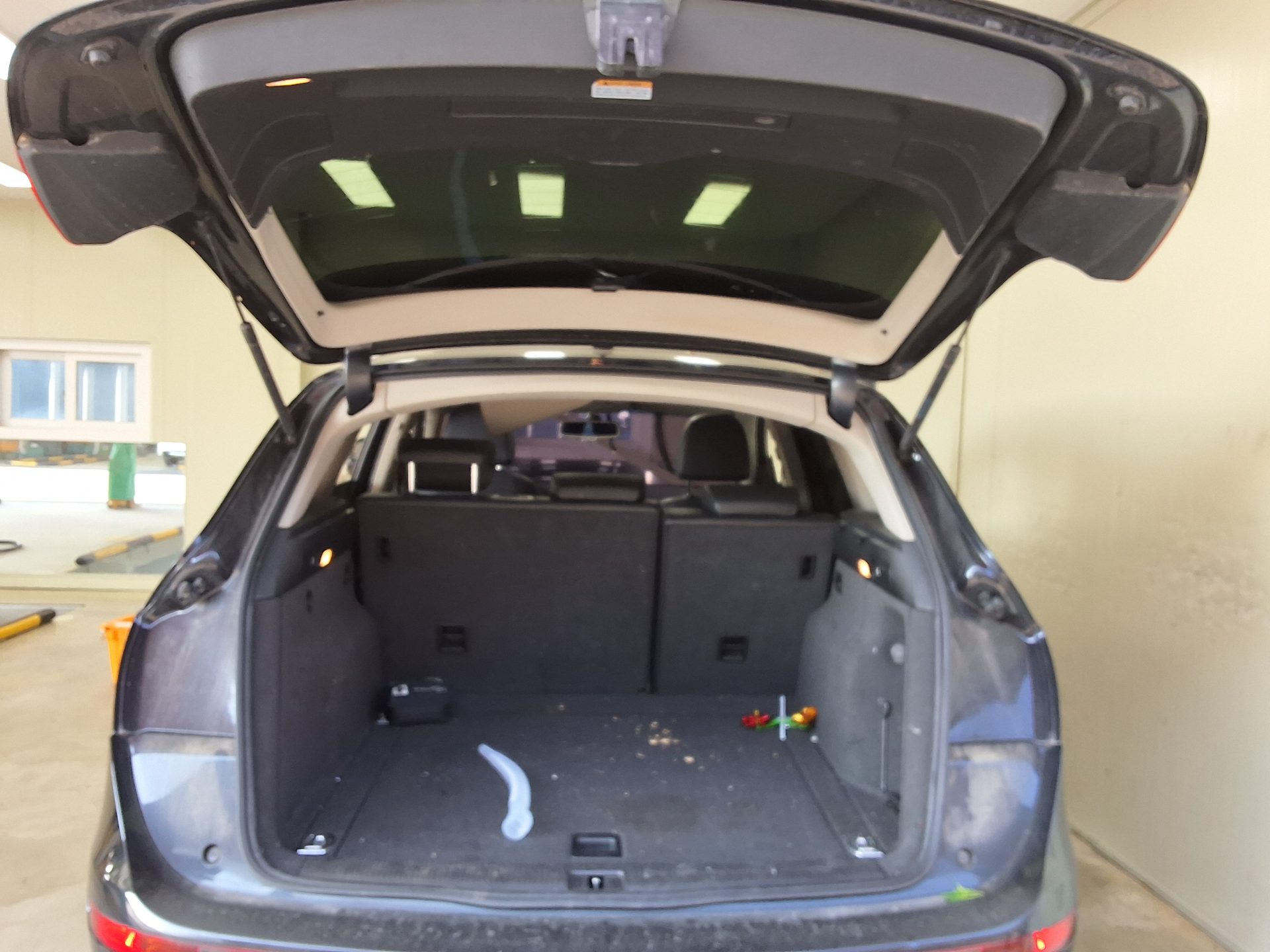 AUDI Q5 2.0 TDI QUATTRO 2011 - zdjęcie 16