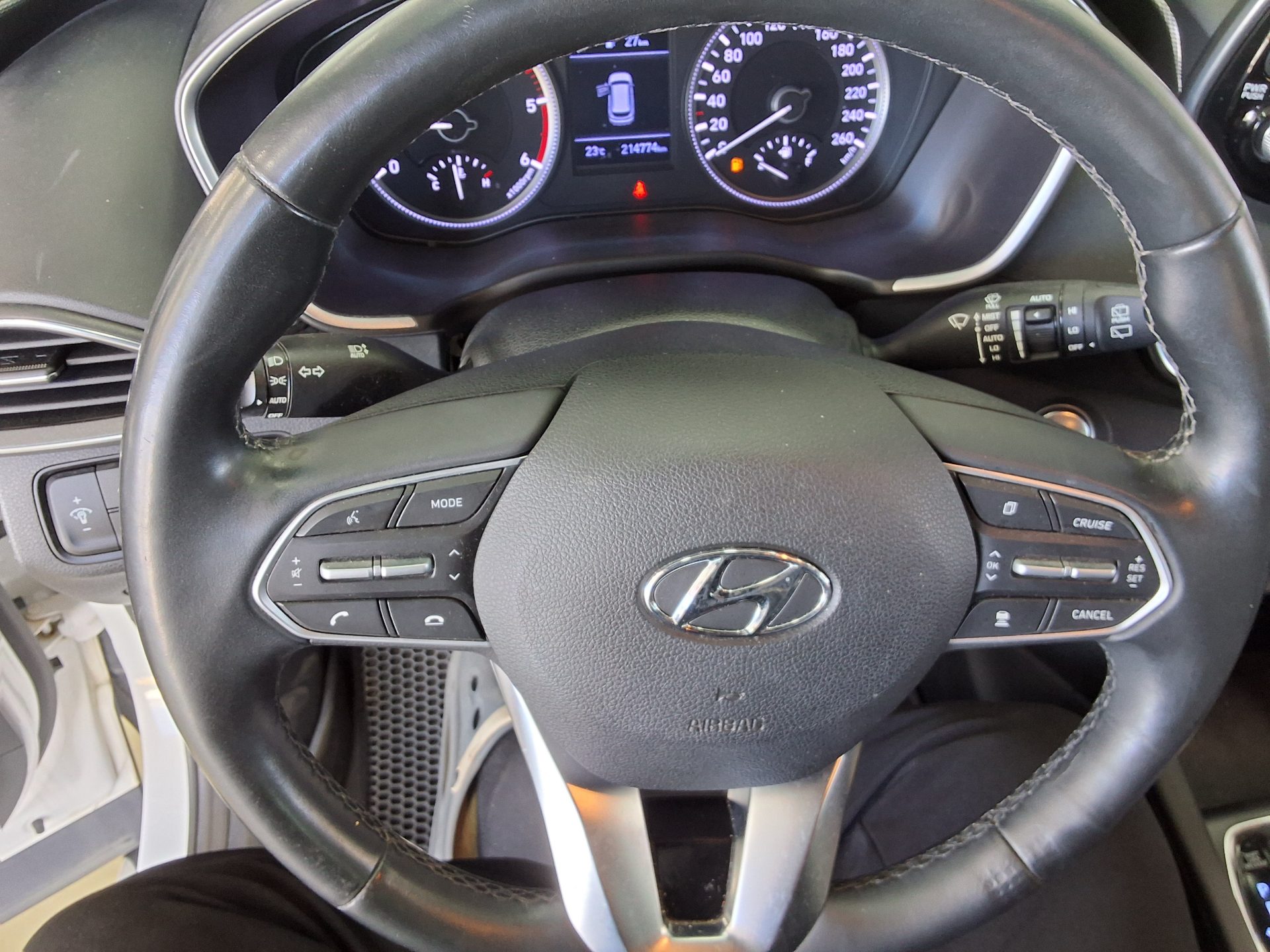 HYUNDAI SANTA FE (TM) R2.0 2WD EXCLUSIVE SPECIAL 2019 - zdjęcie 17