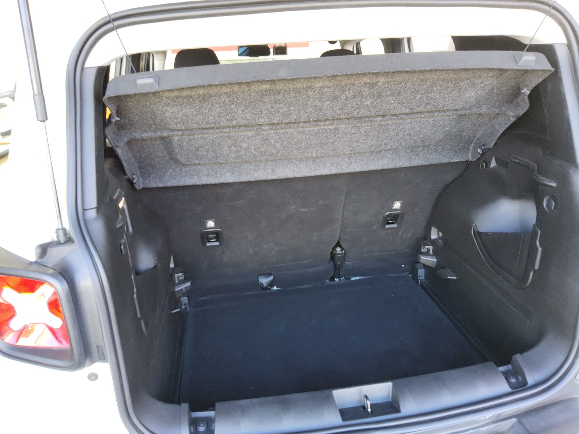 JEEP RENEGADE 2.4 GASOLINE LONGITUDE 2021 - zdjęcie 15