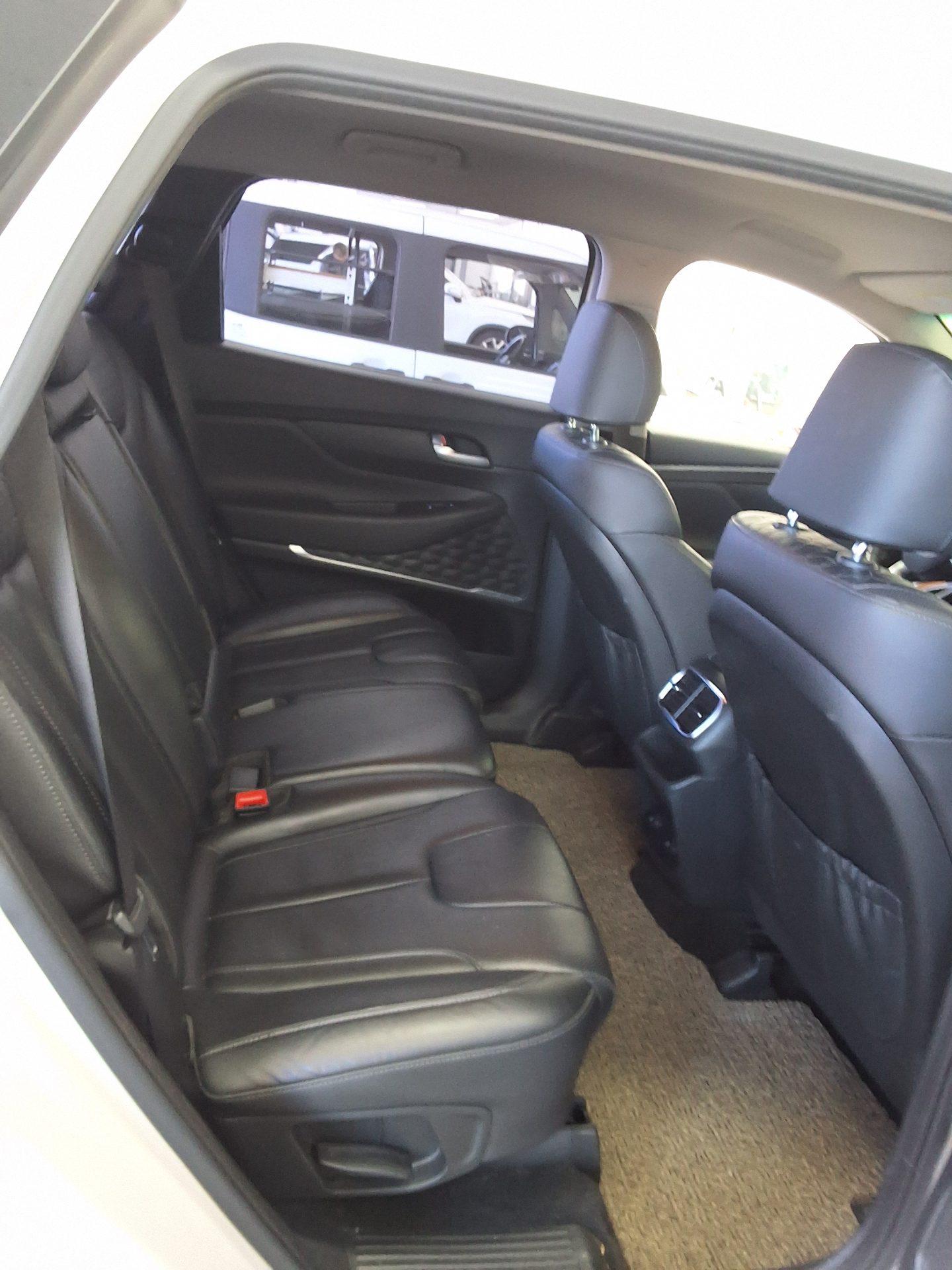 HYUNDAI SANTA FE (TM) R2.2 2WD EXCLUSIVE 2019 - zdjęcie 13