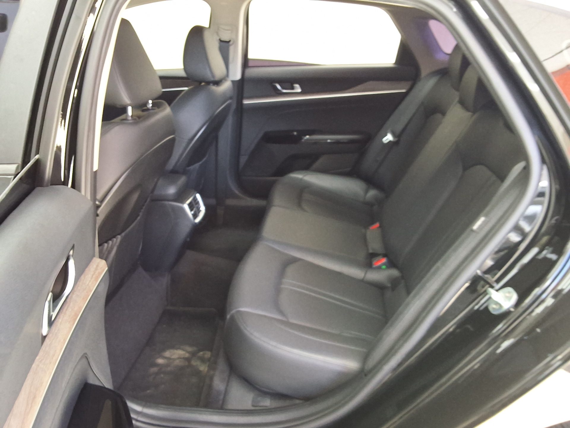 KIA NEW K5 (DL3) 2.0 GASOLINE NOBLESSE 2020 - zdjęcie 13