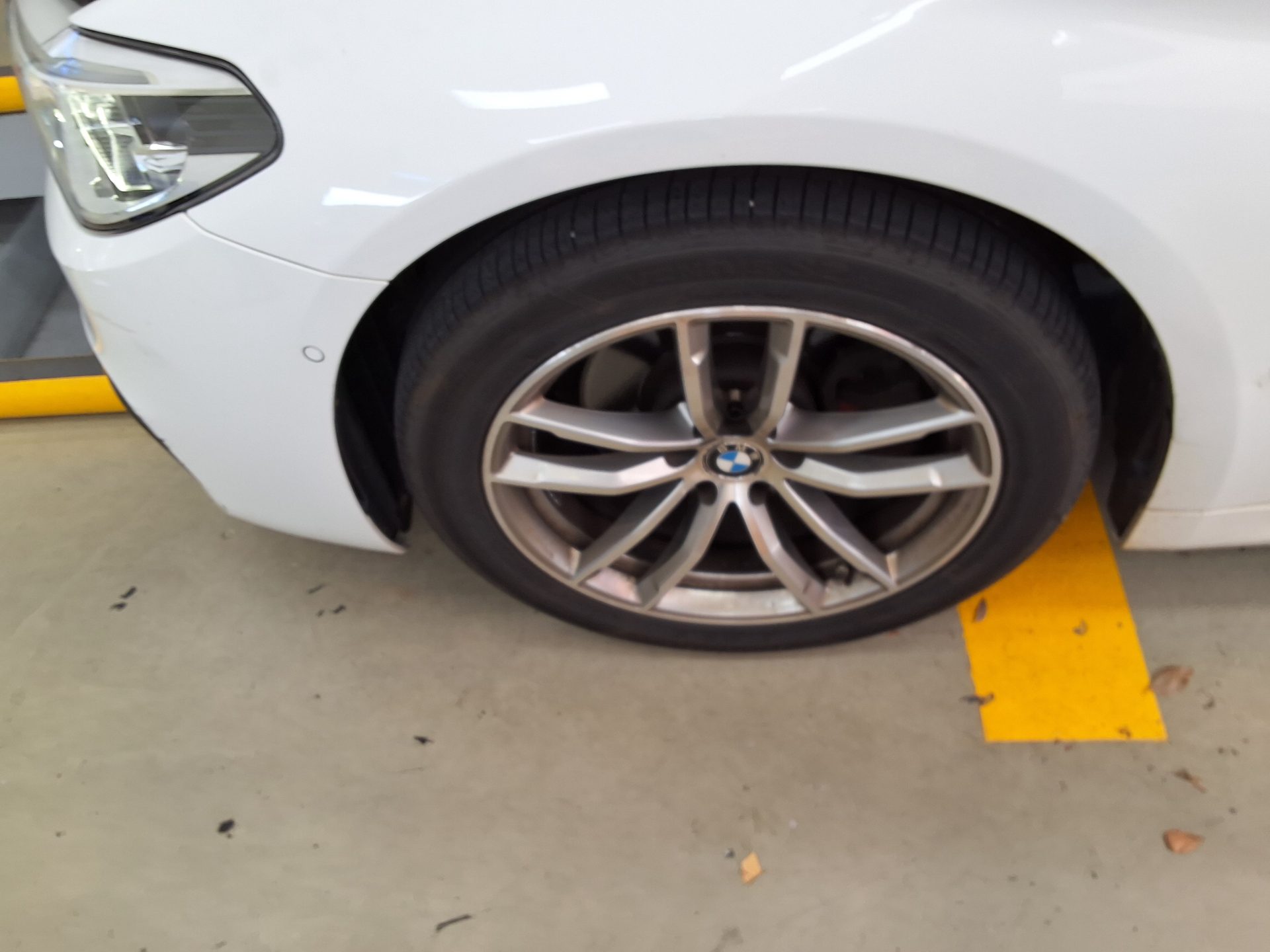 BMW 5 SERIES (7TH GEN) 520d M SPORT PACK PLUS 2017 - zdjęcie 19