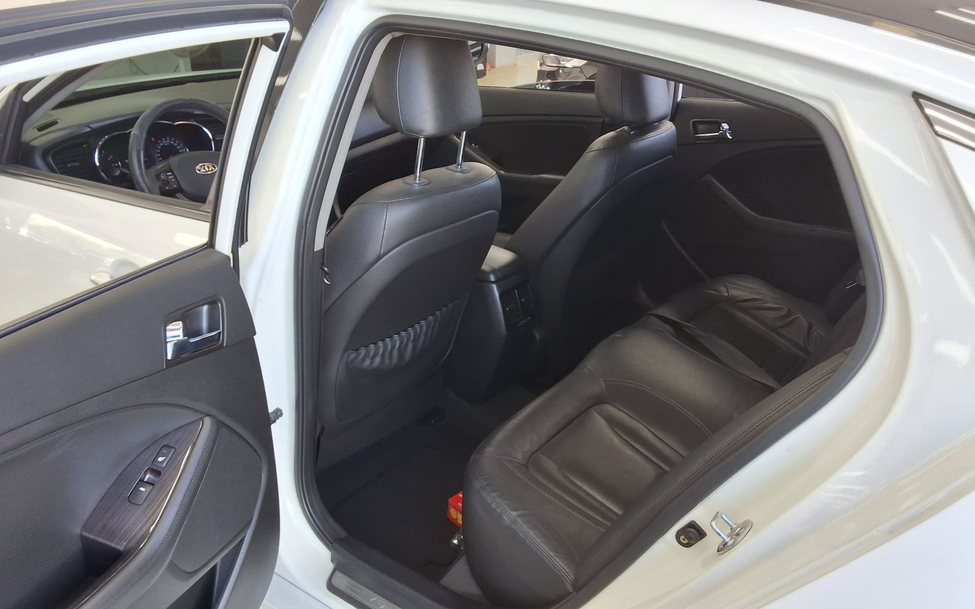 KIA K5 2.0 TURBO GDI PRESTIGE 2012 - zdjęcie 12