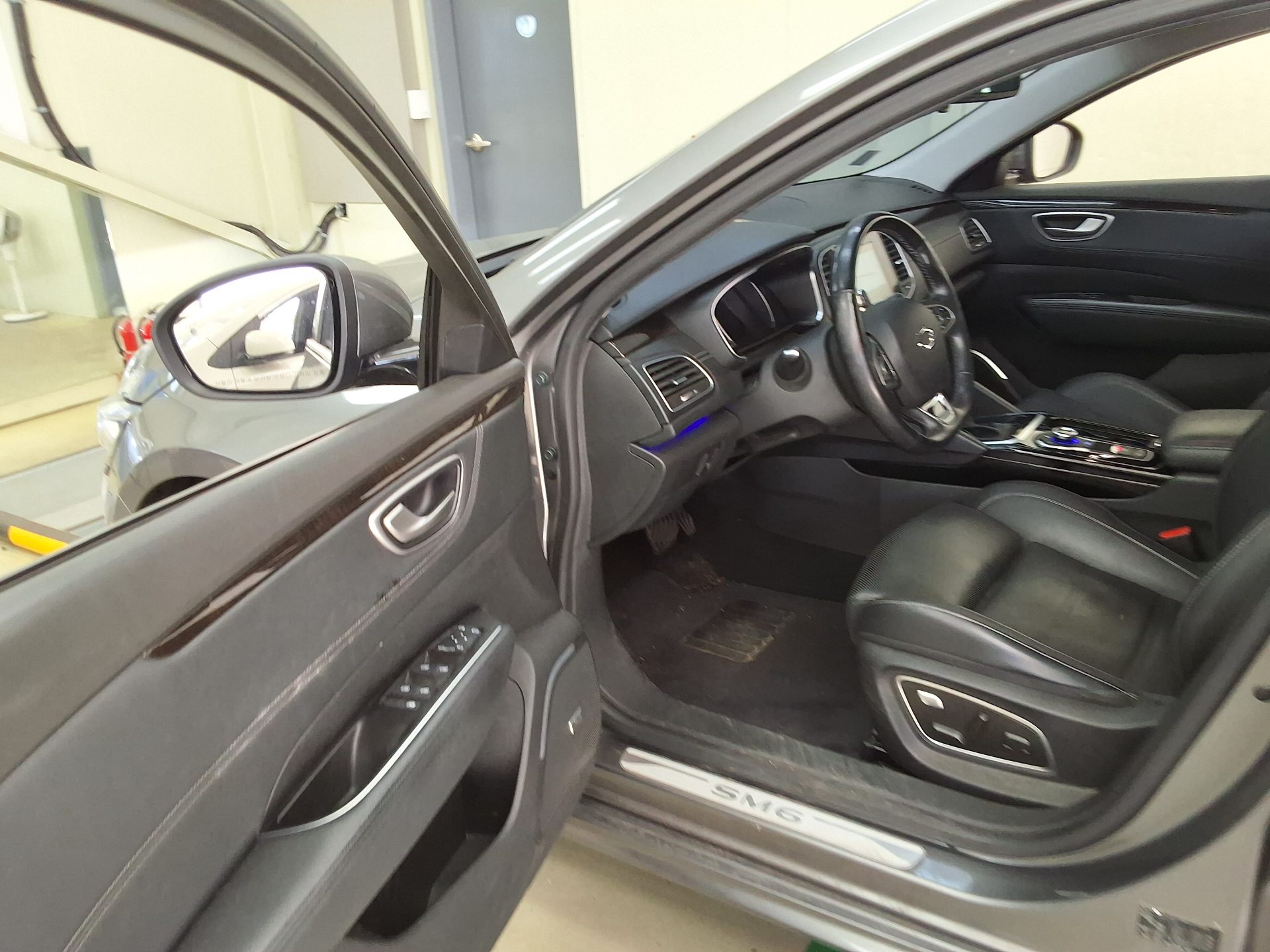 RENAULT (SAMSUNG) SM6 2.0 GDe RE 2017 - zdjęcie 11