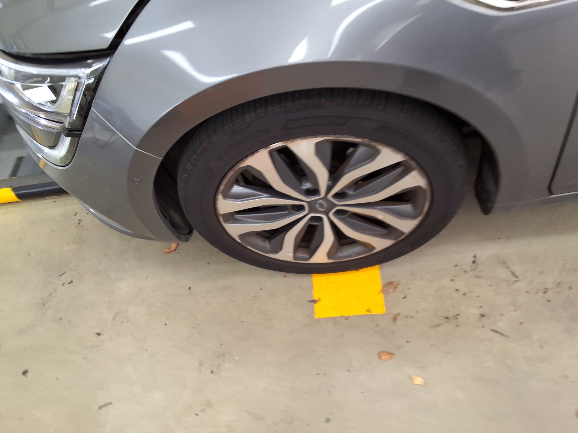 RENAULT (SAMSUNG) SM6 2.0 GDe RE 2017 - zdjęcie 19