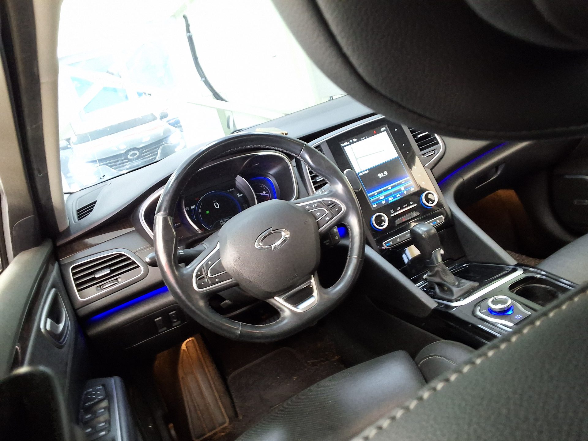 RENAULT (SAMSUNG) SM6 2.0 GDe RE 2017 - zdjęcie 12