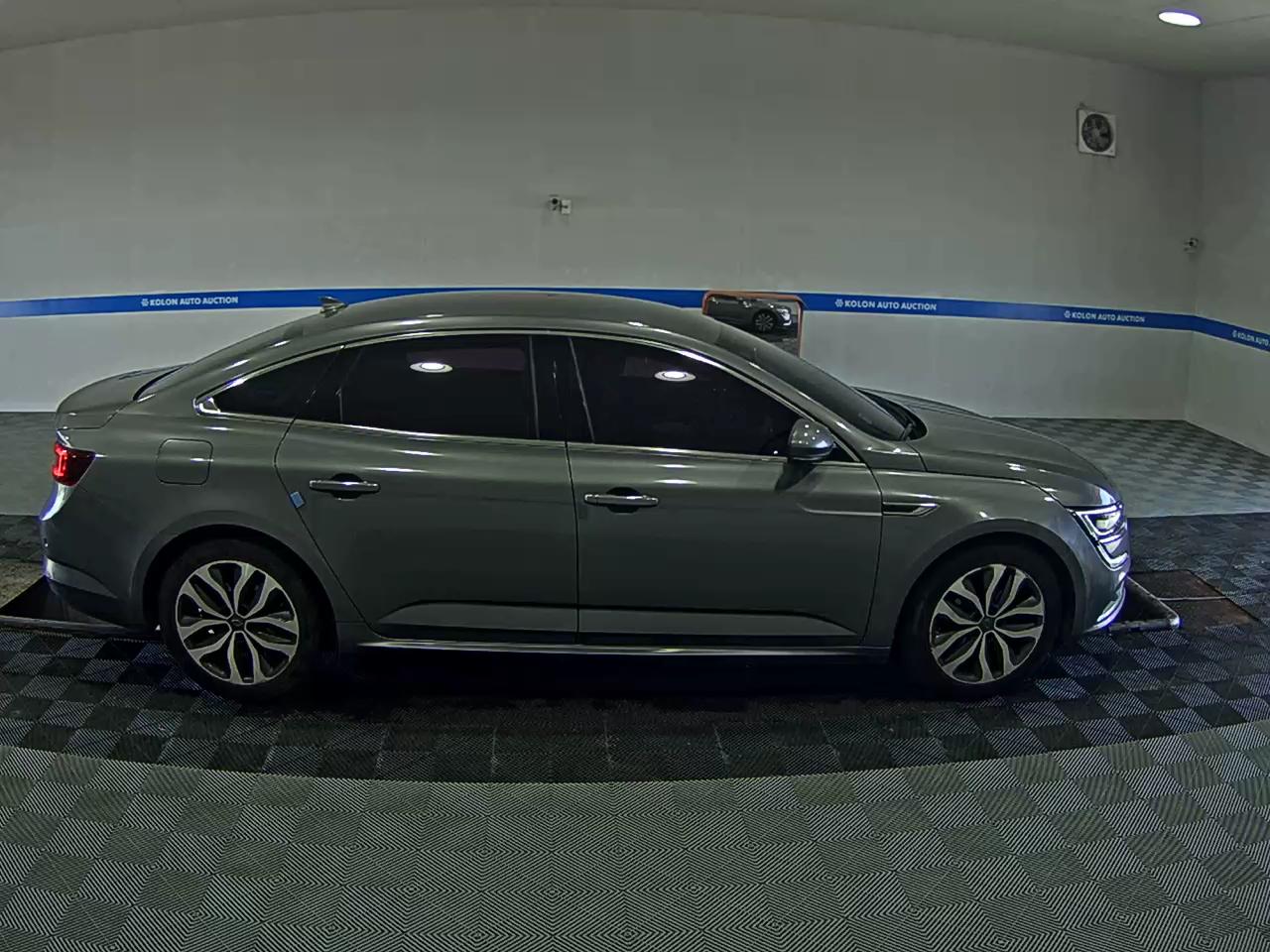 RENAULT (SAMSUNG) SM6 2.0 GDe RE 2017 - zdjęcie 4