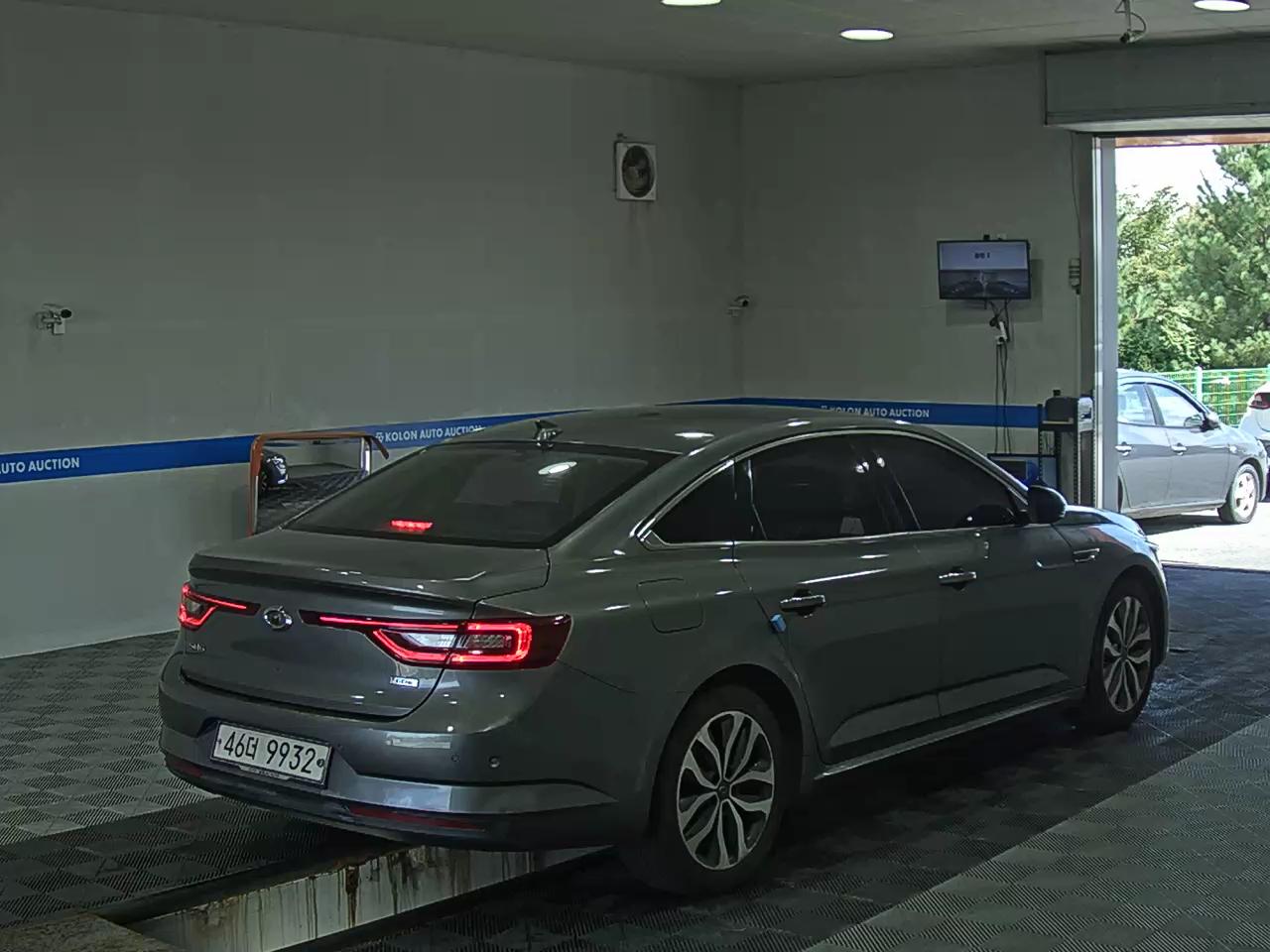 RENAULT (SAMSUNG) SM6 2.0 GDe RE 2017 - zdjęcie 5