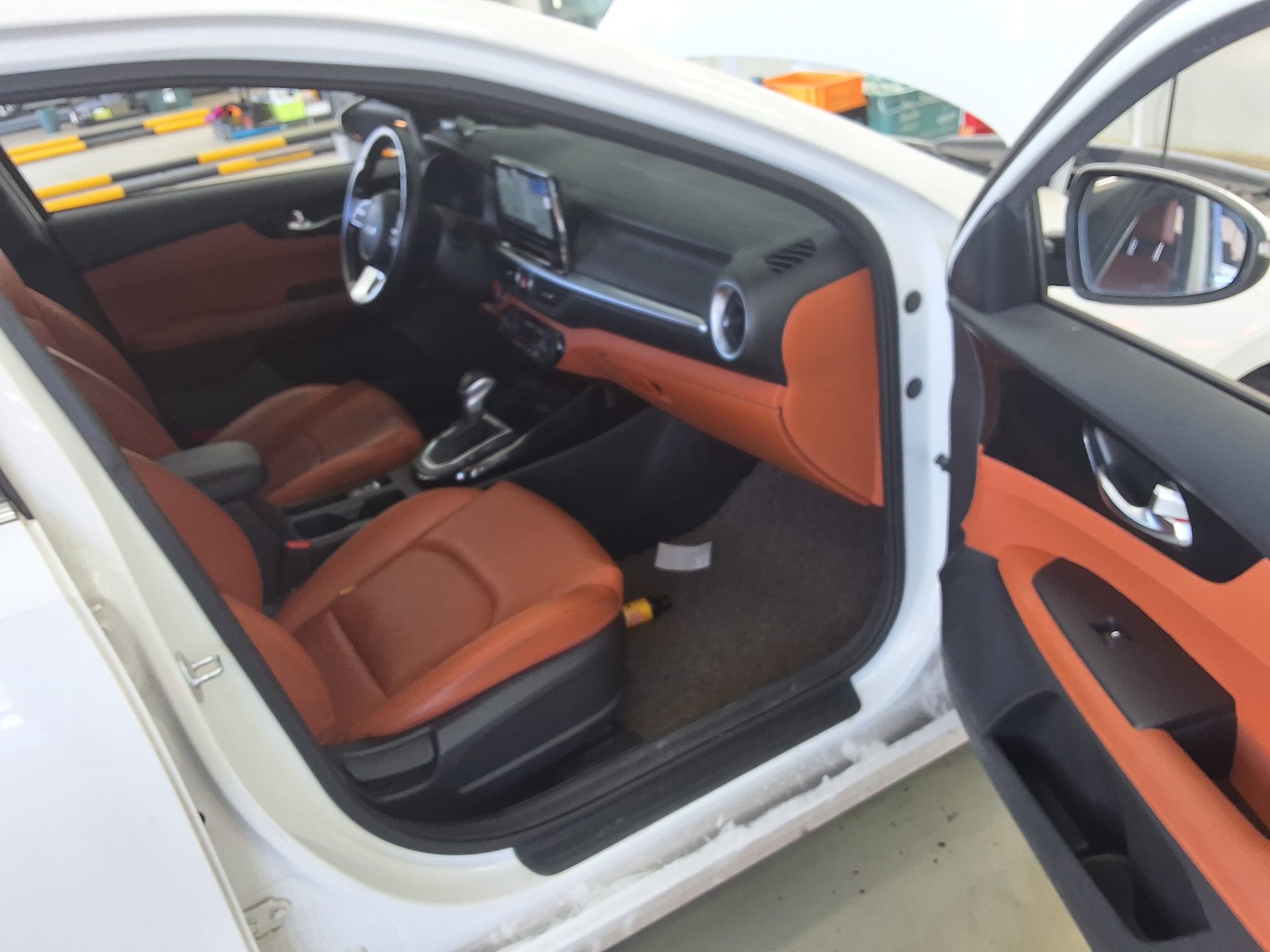 KIA THE NEW K3 1.6 GASOLINE SIGNATURE 2022 - zdjęcie 15