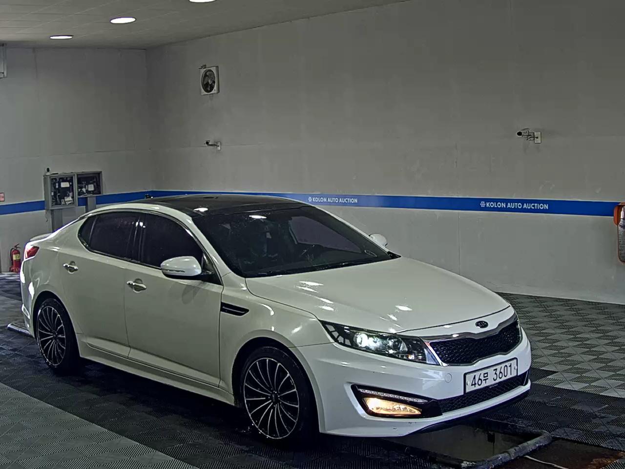 KIA K5 2.4 GDI NOBLESSE 2011 - zdjęcie 3