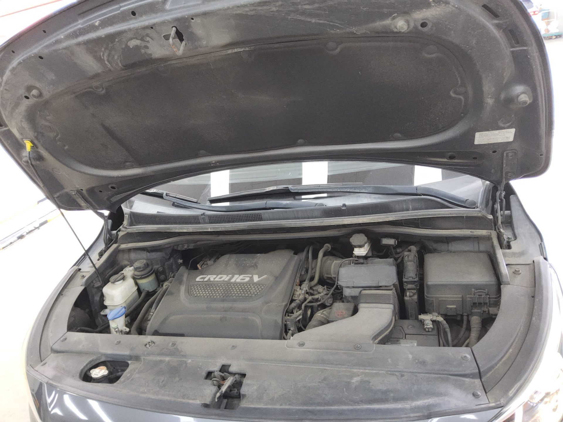 KIA ALL NEW CARNIVAL 9-SEATER DIESEL LUXURY 2015 - zdjęcie 21