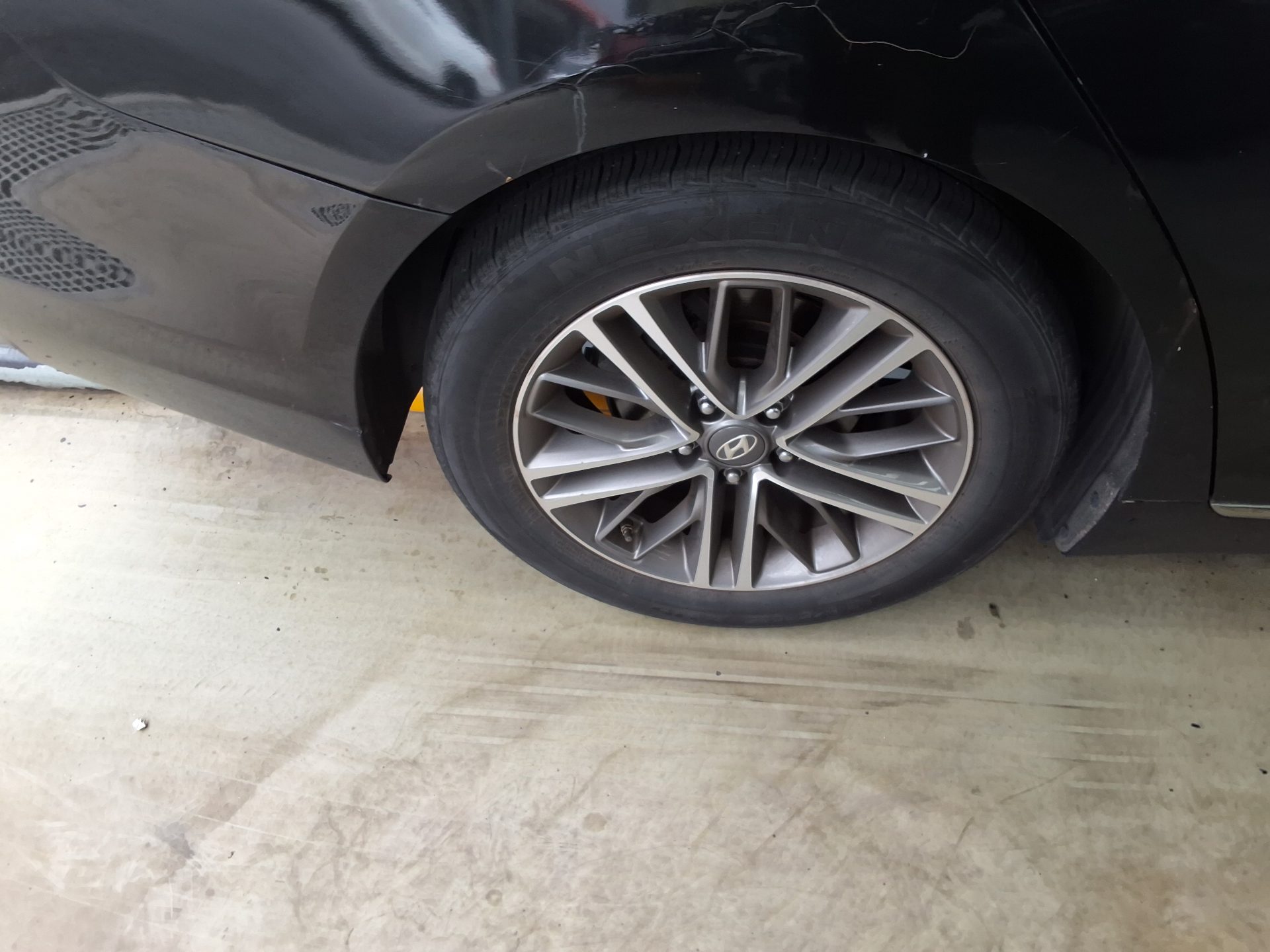 HYUNDAI GRANDEUR IG 3.0 LPi RENTAL CAR MODERN 2018 - zdjęcie 22