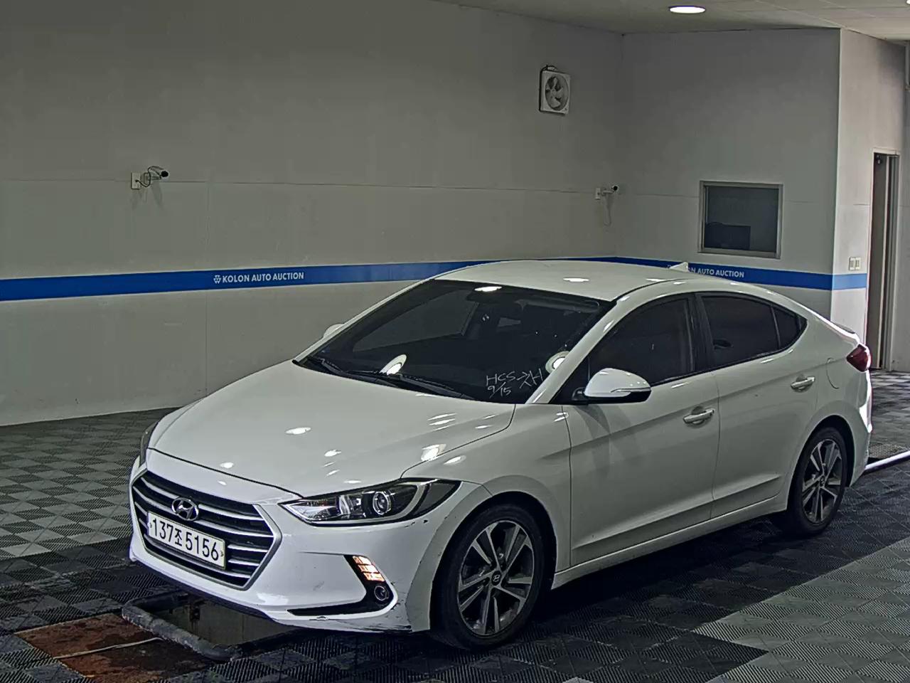 HYUNDAI AVANTE AD 1.6 GDi VALUE PLUS 2018 - zdjęcie 2