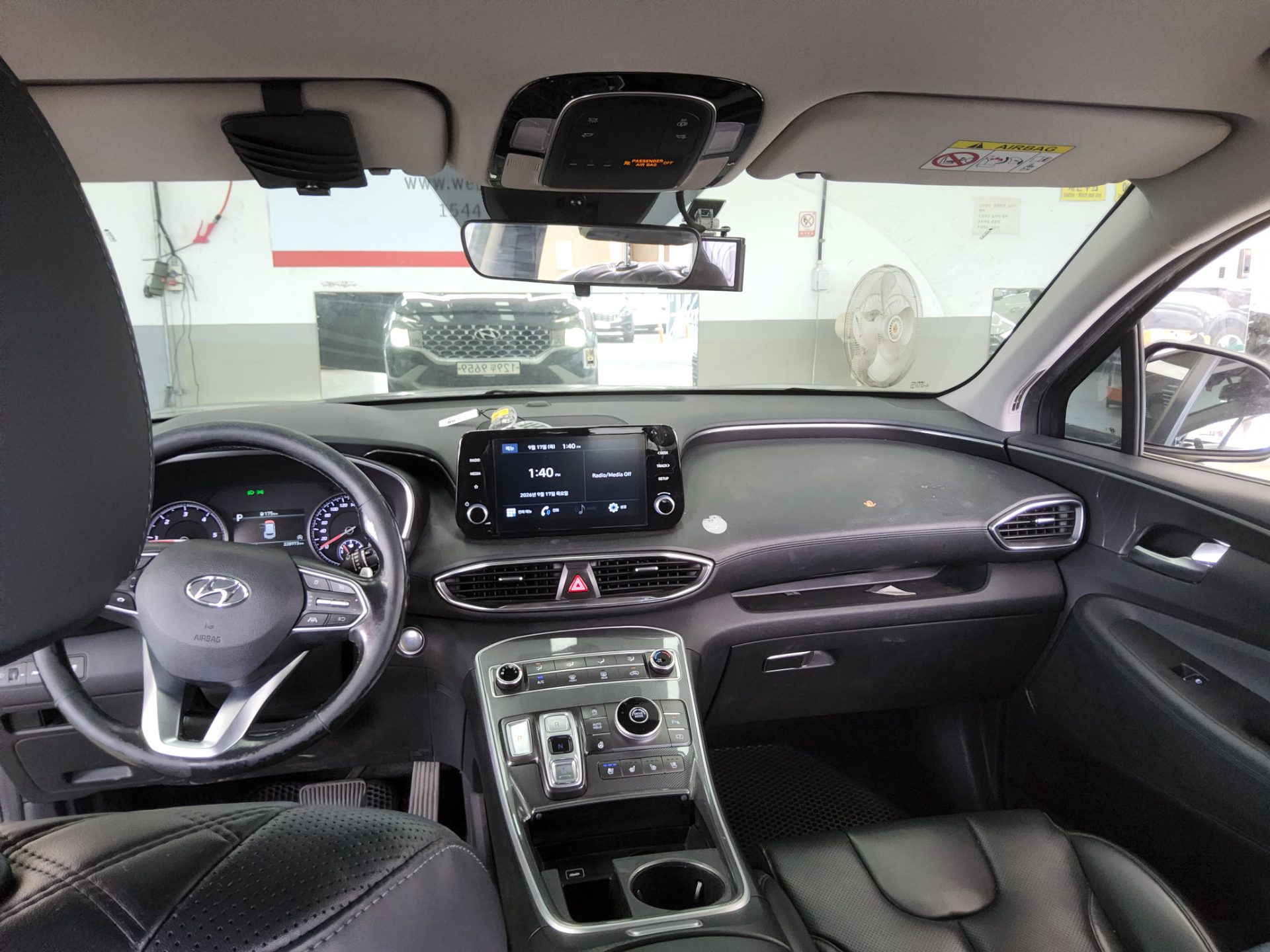 HYUNDAI THE NEW SANTA FE DIESEL 2.2 2WD PREMIUM 2021 - zdjęcie 11