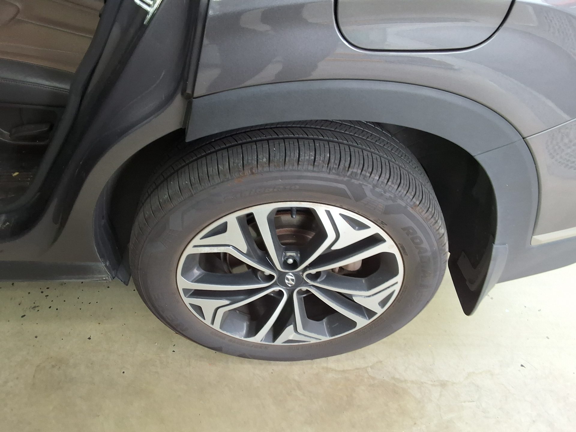 HYUNDAI SANTA FE (TM) R2.2 4WD PRESTIGE 2019 - zdjęcie 20