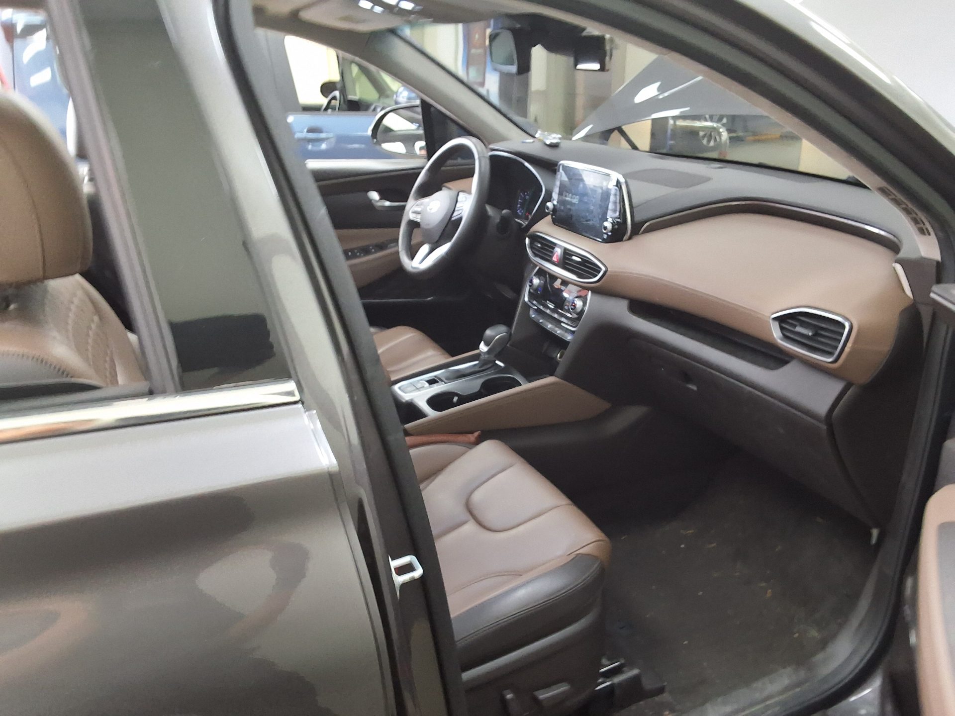 HYUNDAI SANTA FE (TM) R2.2 4WD PRESTIGE 2019 - zdjęcie 15