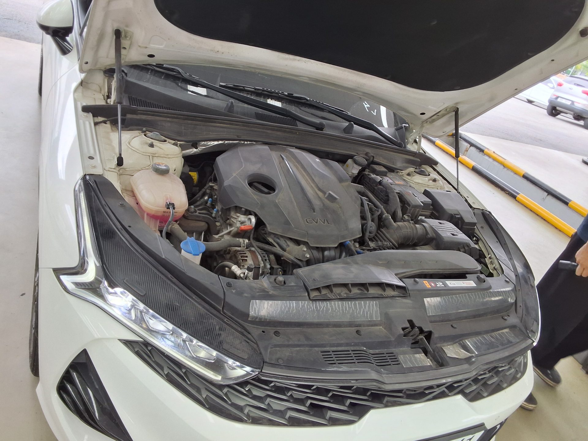 KIA NEW K5 (DL3) 2.0 GASOLINE PRESTIGE 2022 - zdjęcie 21