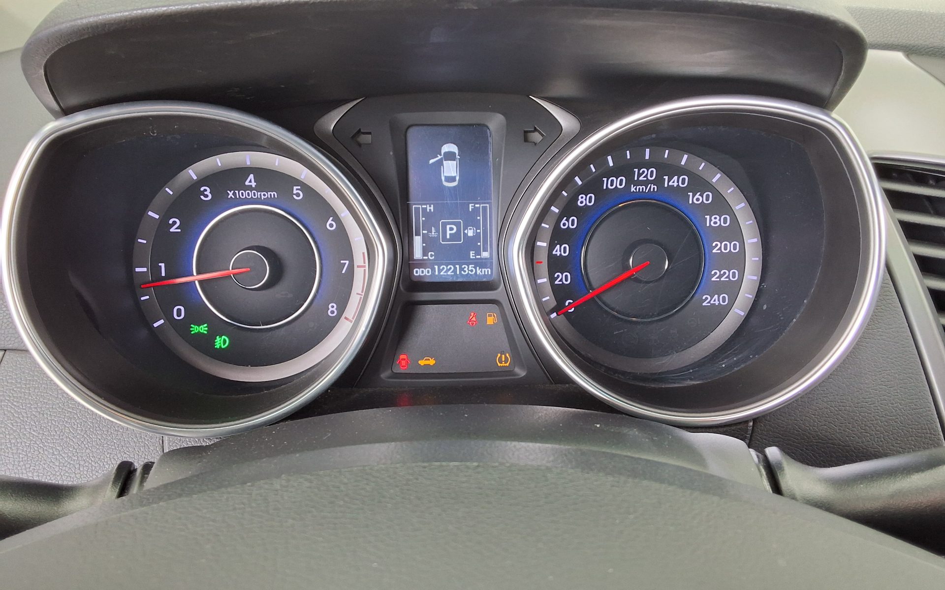 HYUNDAI THE NEW AVANTE MD 1.6 GDi MODERN 2015 - zdjęcie 9