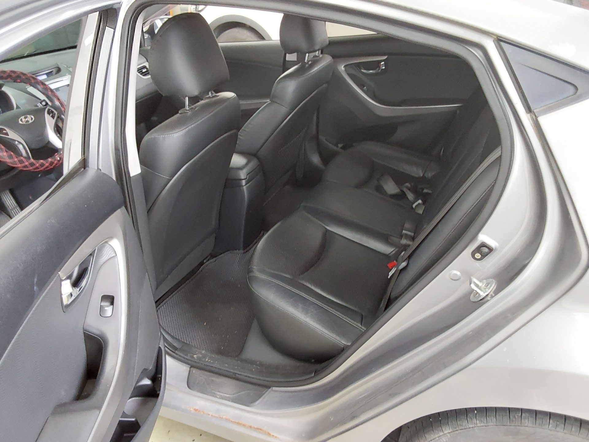 HYUNDAI AVANTE MD DISABLED VEHICLE LPi 2012 - zdjęcie 12