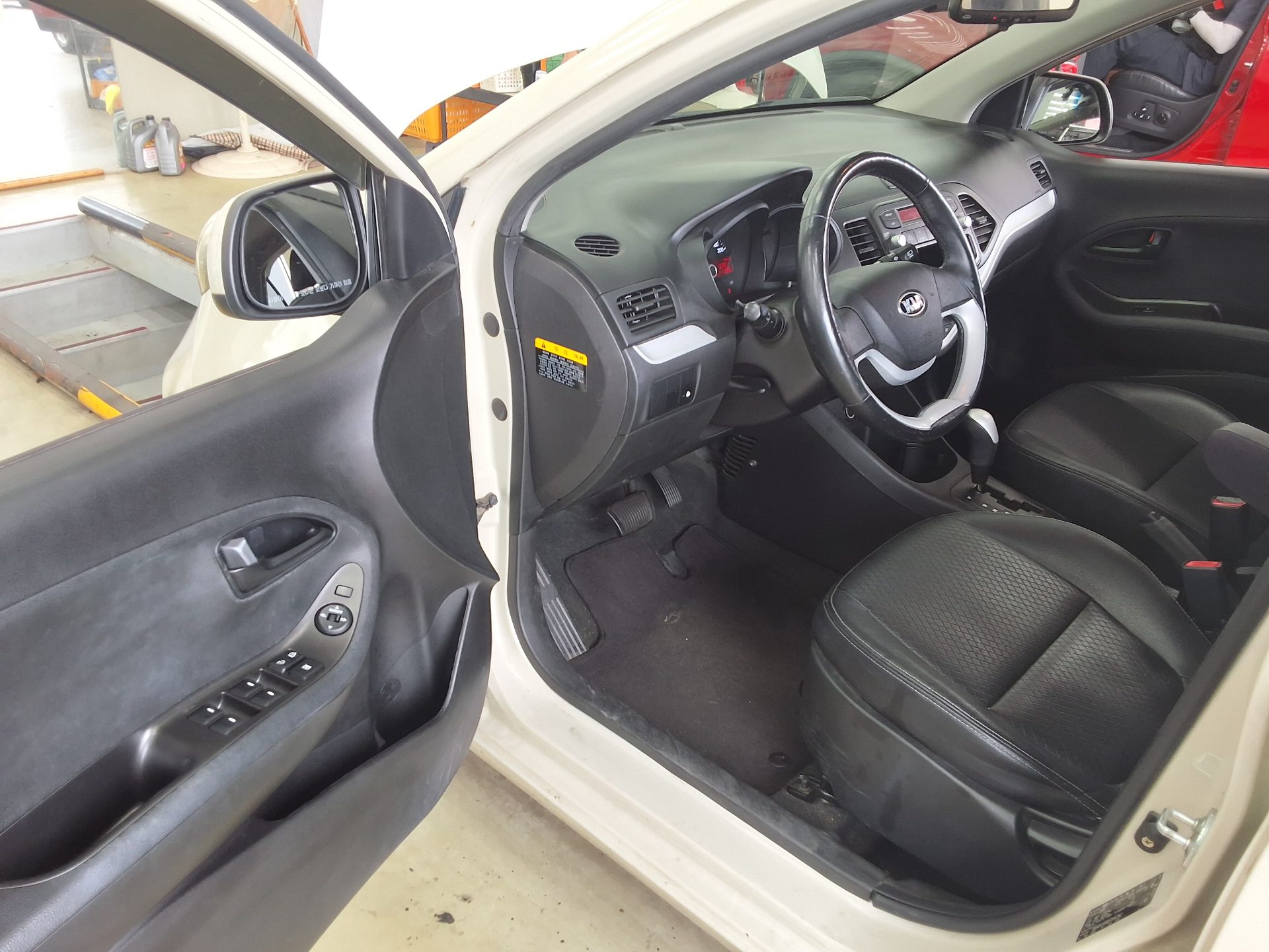 KIA ALL NEW MORNING GASOLINE DELUXE 2013 - zdjęcie 11
