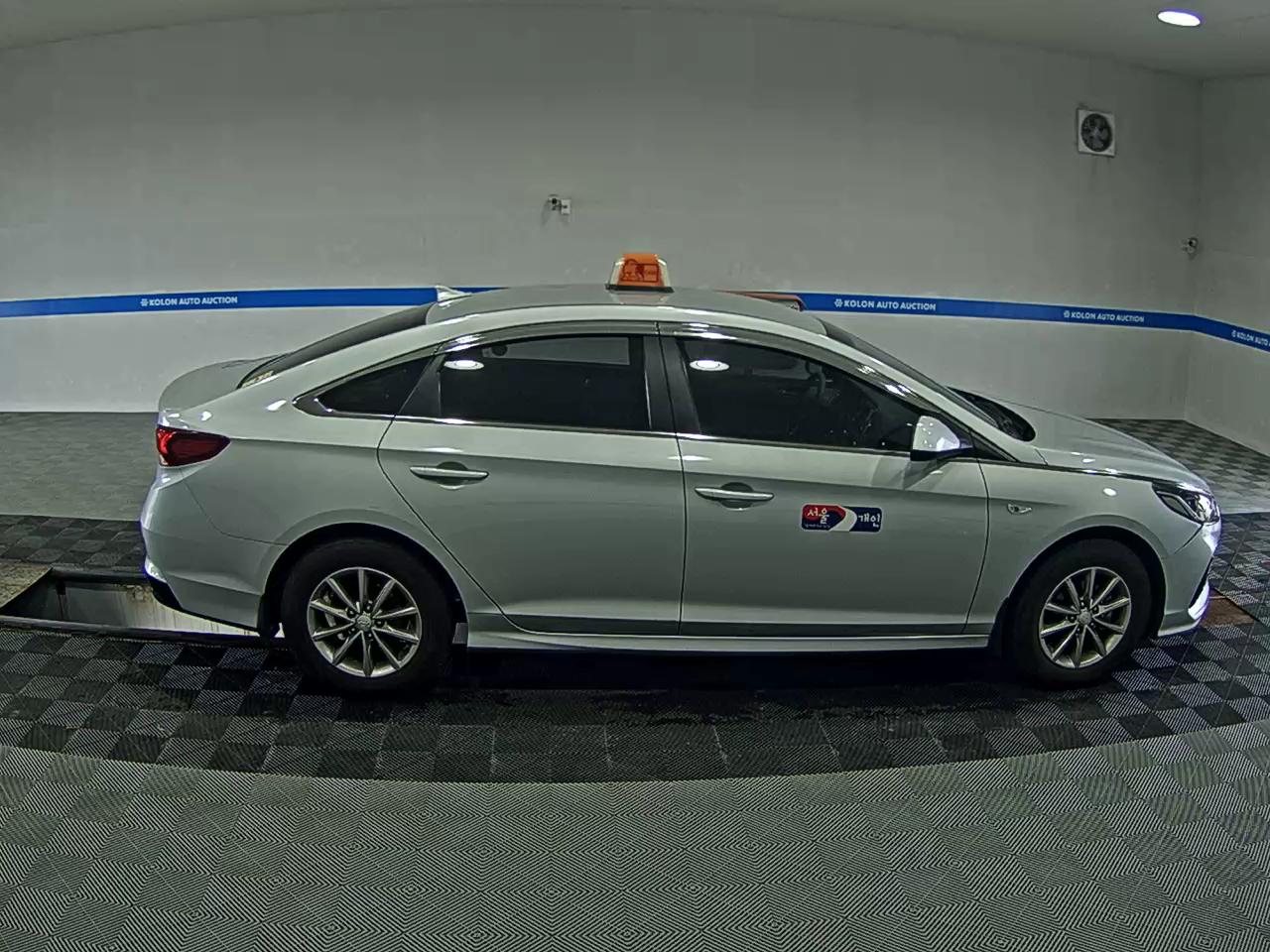 HYUNDAI LF SONATA NEW RISE LPi TAXI STYLE 2018 - zdjęcie 4
