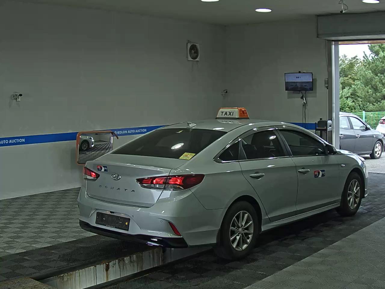 HYUNDAI LF SONATA NEW RISE LPi TAXI STYLE 2018 - zdjęcie 5