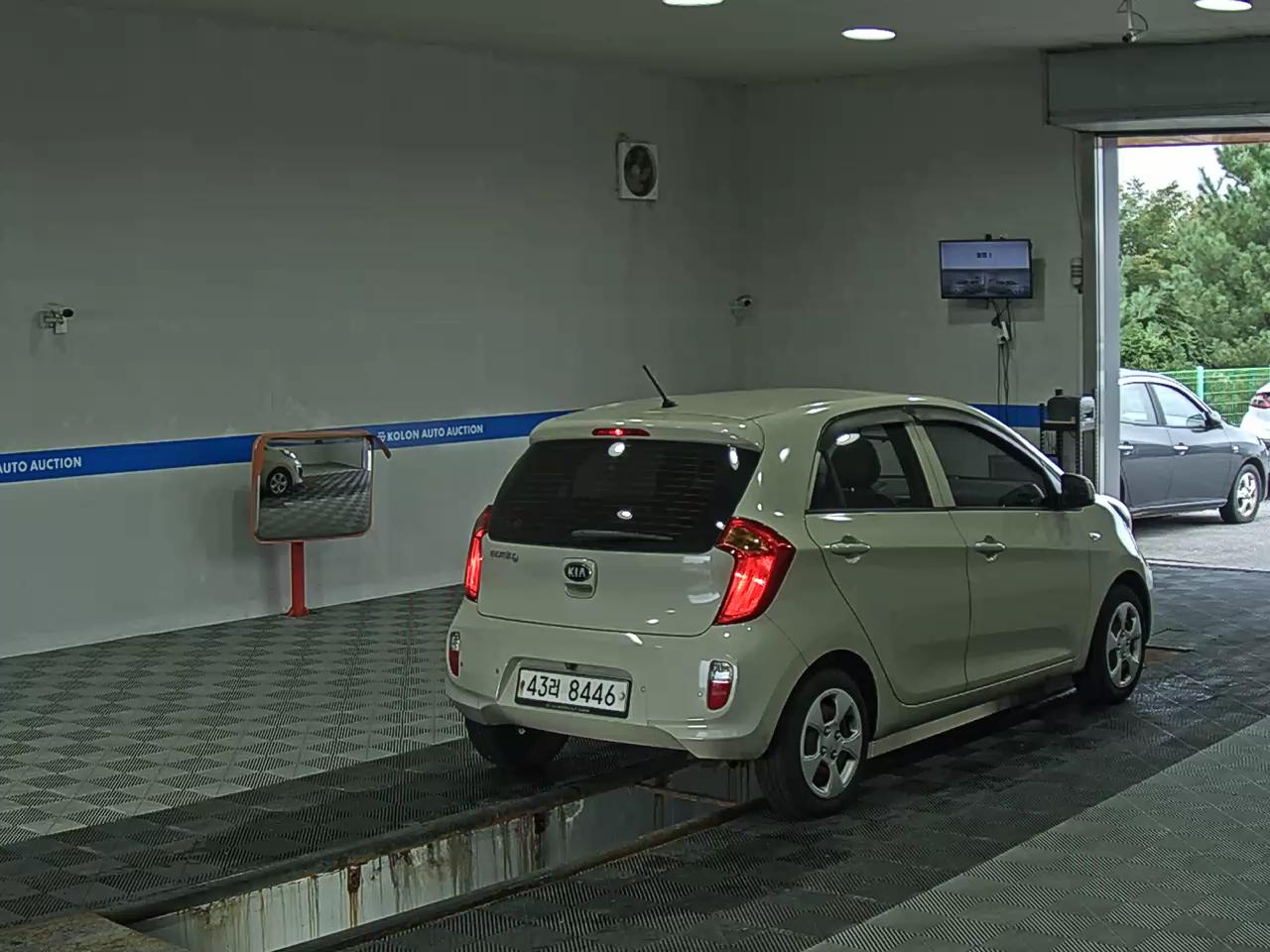 KIA ALL NEW MORNING GASOLINE DELUXE 2013 - zdjęcie 5