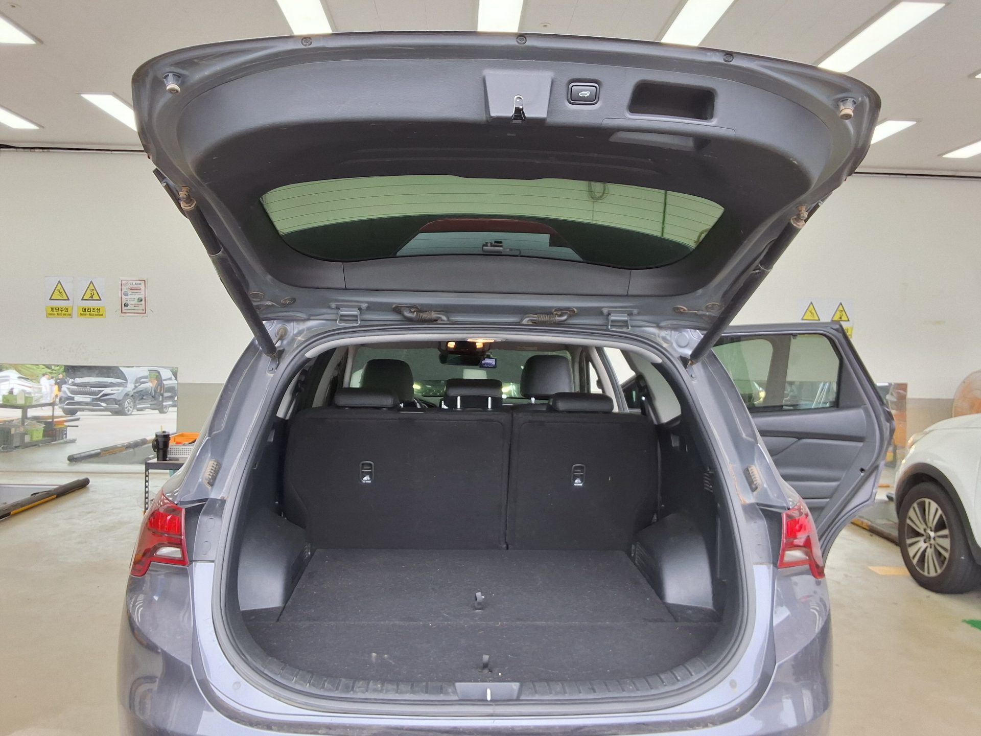 HYUNDAI THE NEW SANTA FE DIESEL 2.2 2WD PRESTIGE 2022 - zdjęcie 15