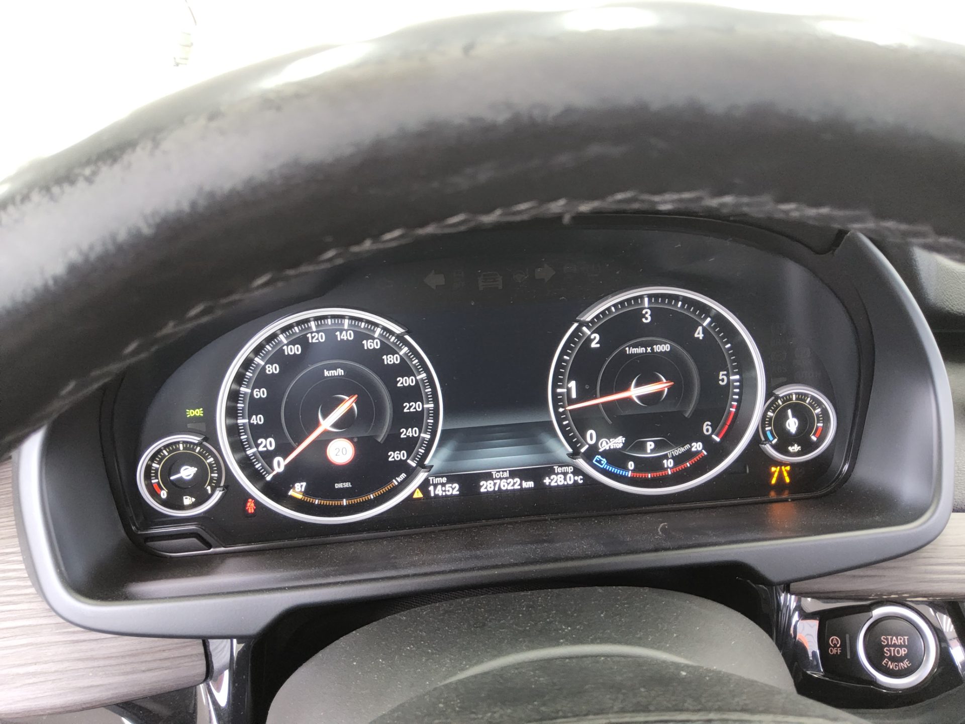 BMW X5 (3RD GEN) 30d xDRIVE 2018 - zdjęcie 9