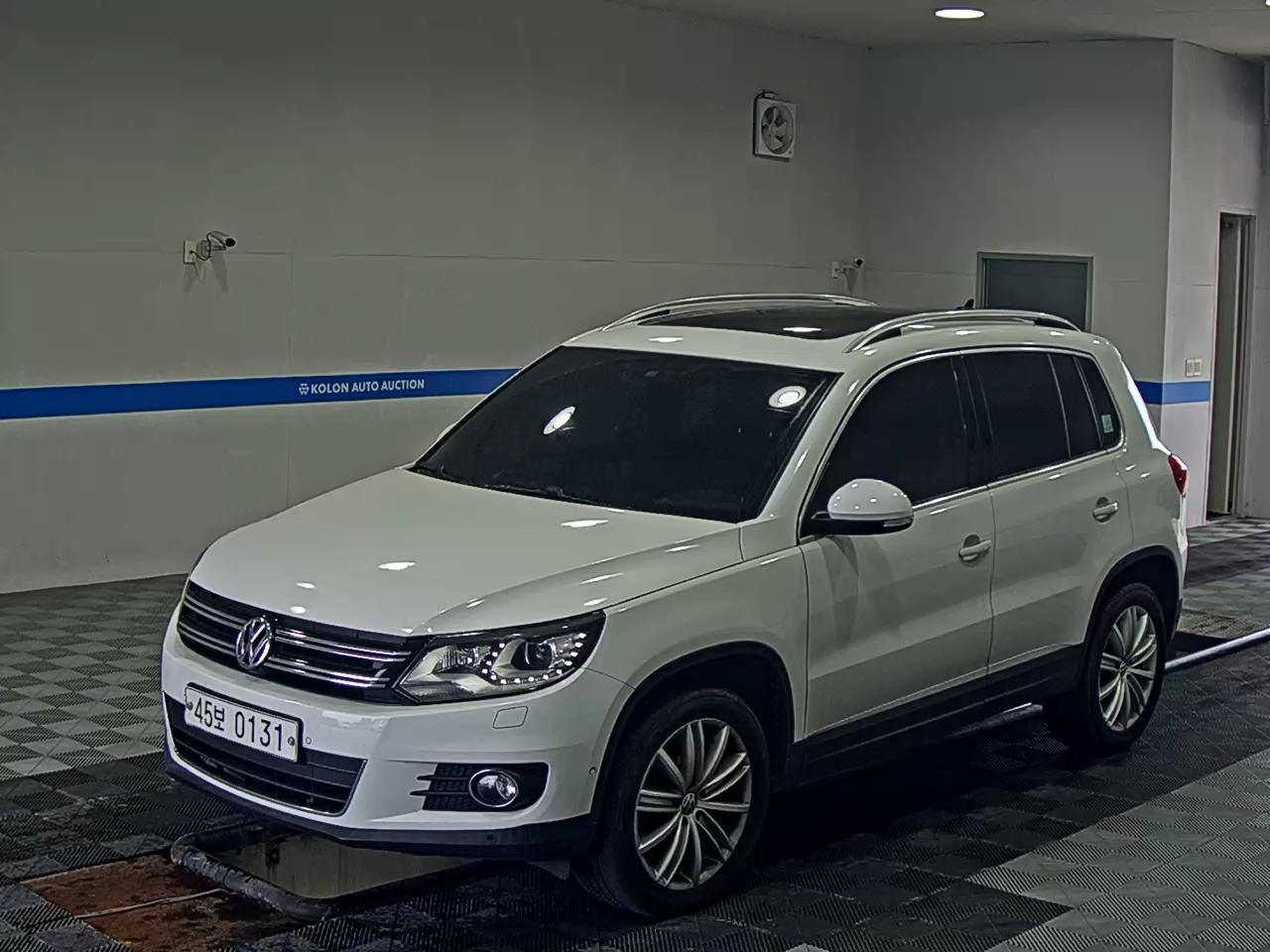 VOLKSWAGEN TIGUAN (2ND GEN) 2.0 TDI 2016 - zdjęcie 2