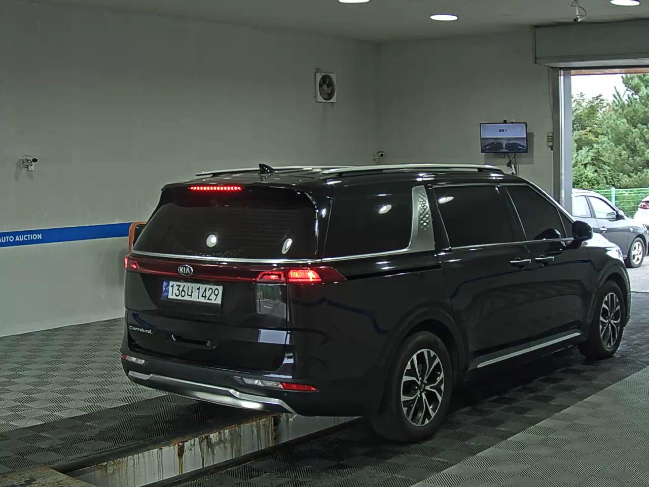 KIA NEW CARNIVAL (KA4) 9-SEATER DIESEL SIGNATURE 2021 - zdjęcie 5